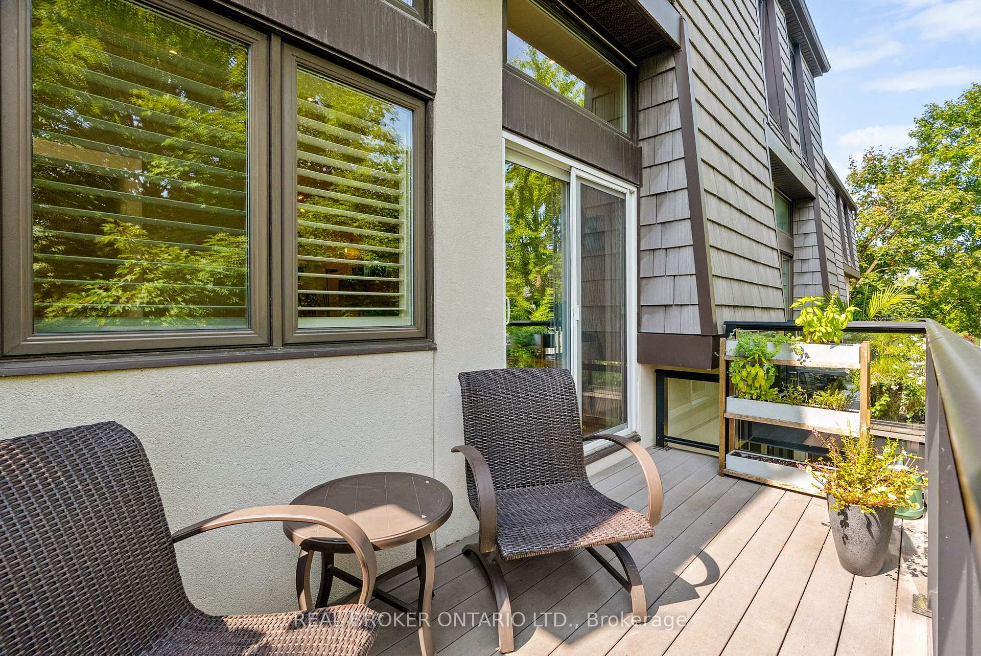 Photo 11 of Unit 2, 655 Richmond Road, Ottawa, Woodroffe — HOMEH
