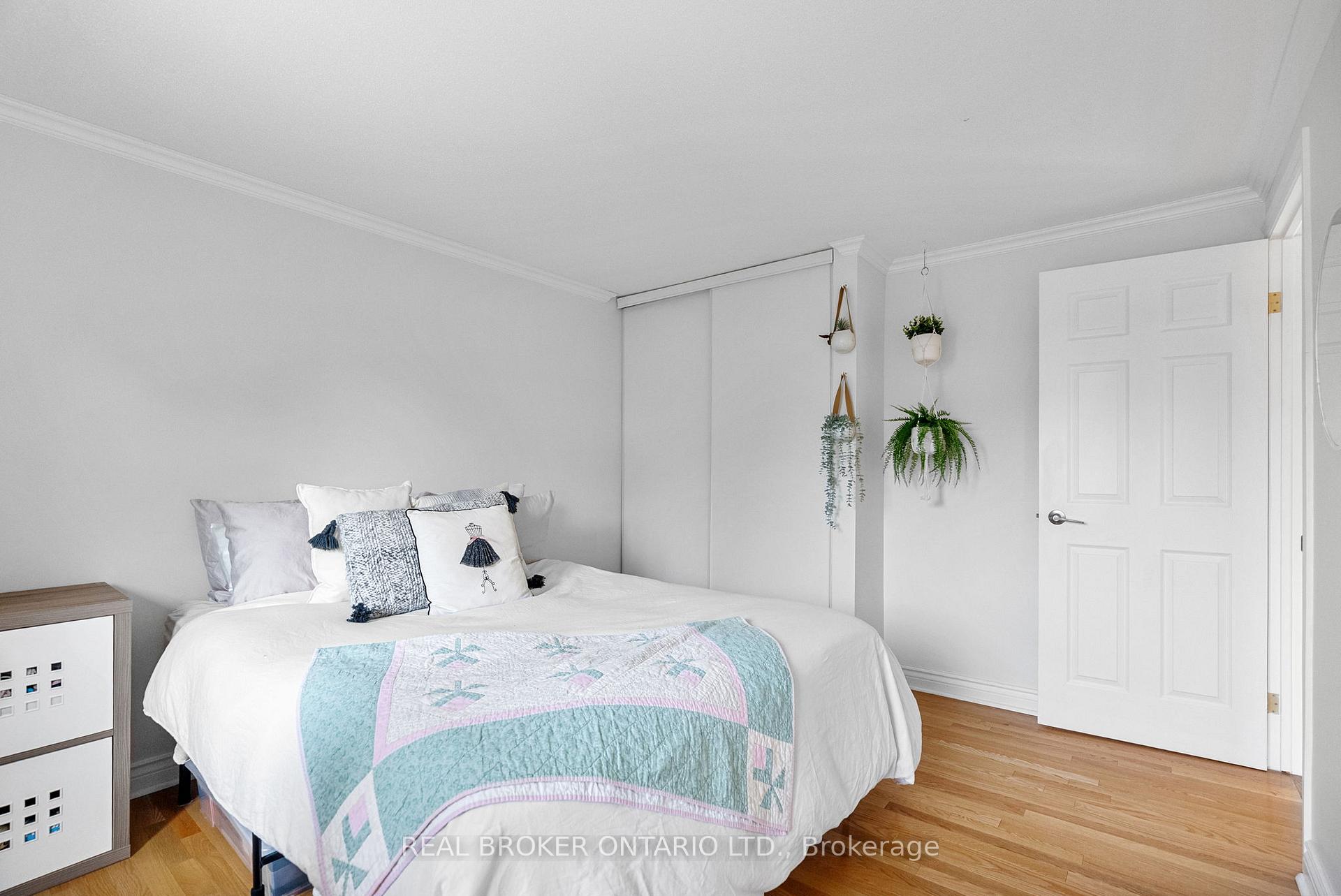Photo 27 of Unit 2, 655 Richmond Road, Ottawa, Woodroffe — HOMEH