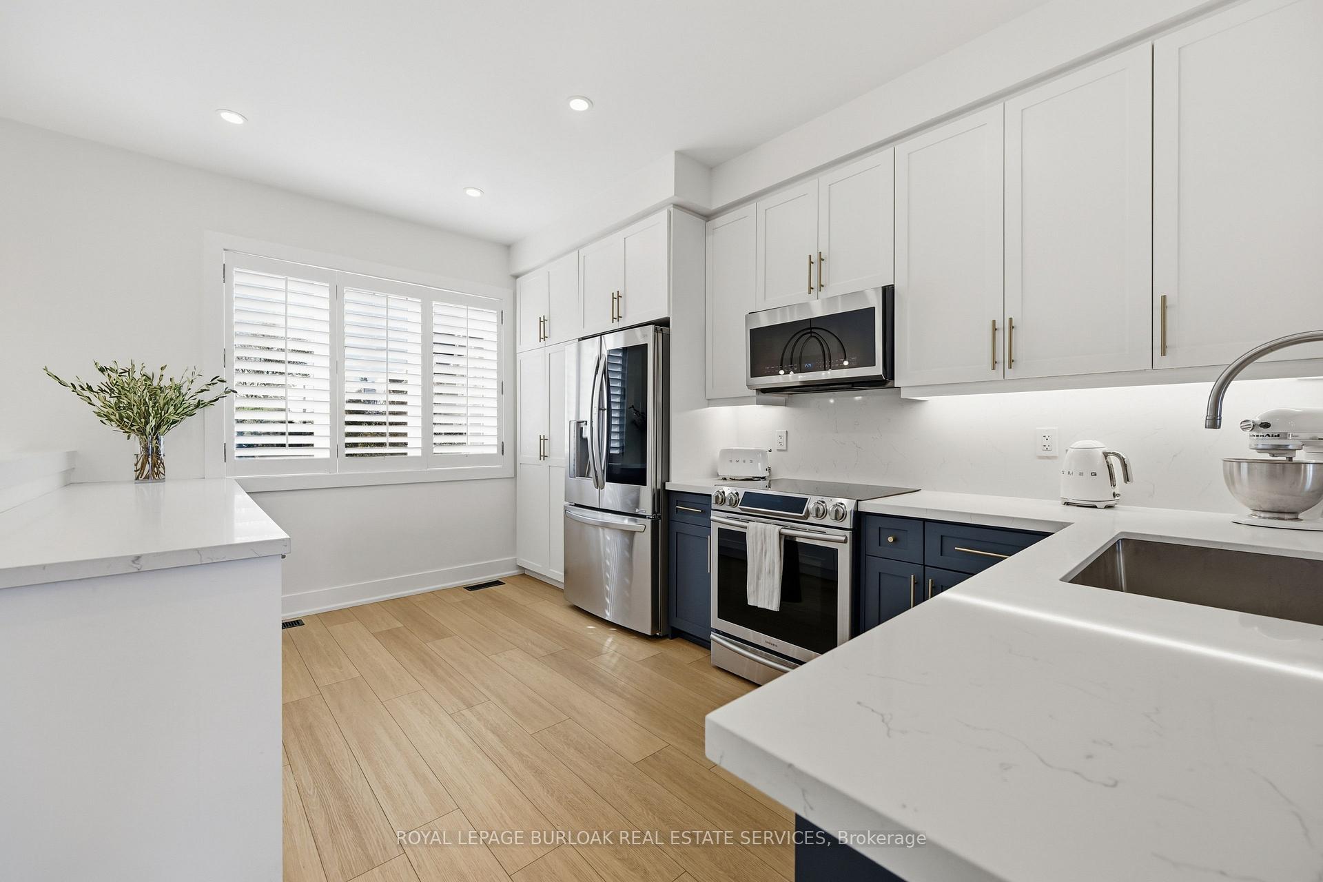 Photo 13 of Unit 7, 337 Beach Boulevard, Hamilton, Hamilton Beach — HOMEH