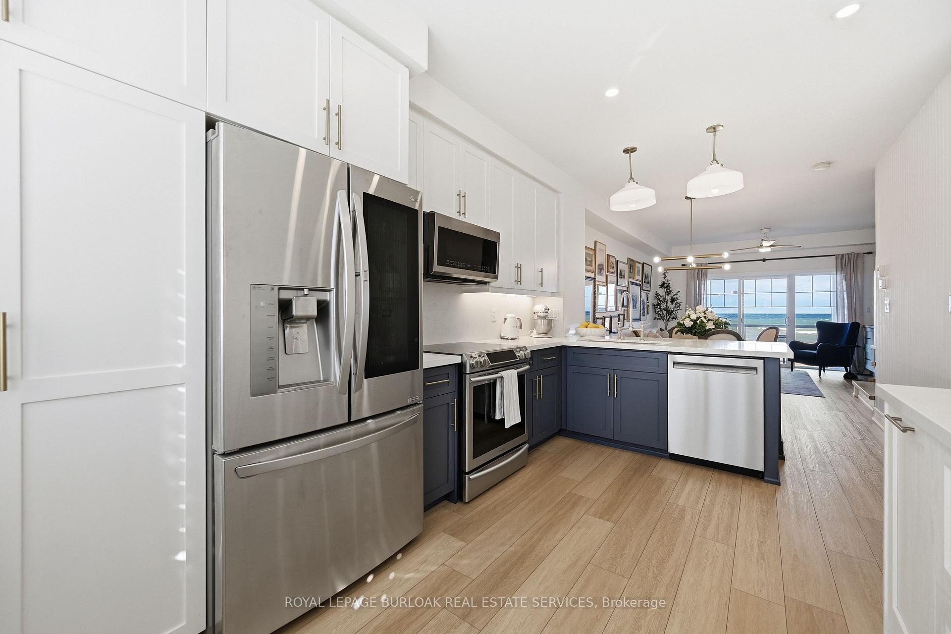 Photo 14 of Unit 7, 337 Beach Boulevard, Hamilton, Hamilton Beach — HOMEH