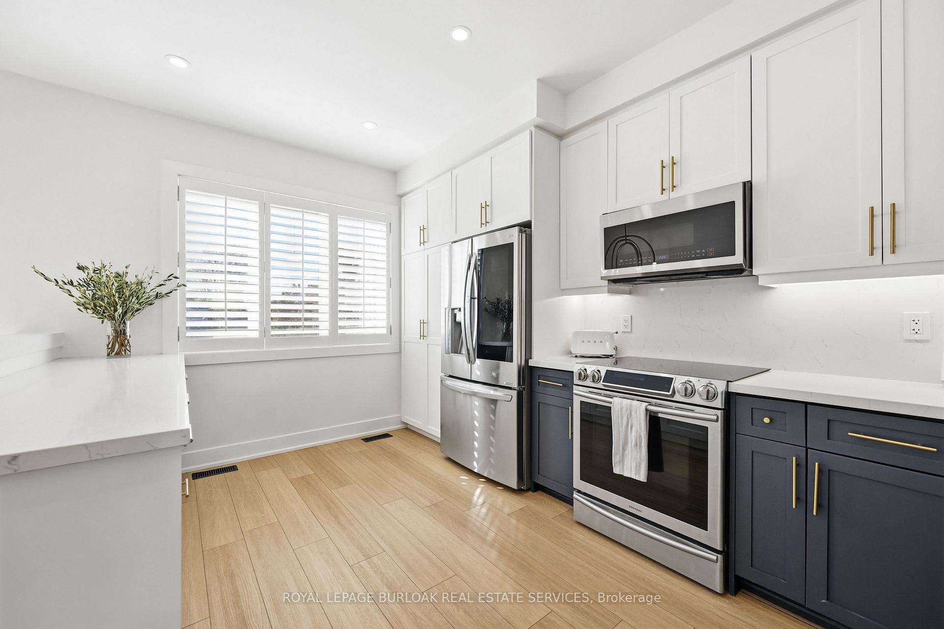 Photo 15 of Unit 7, 337 Beach Boulevard, Hamilton, Hamilton Beach — HOMEH