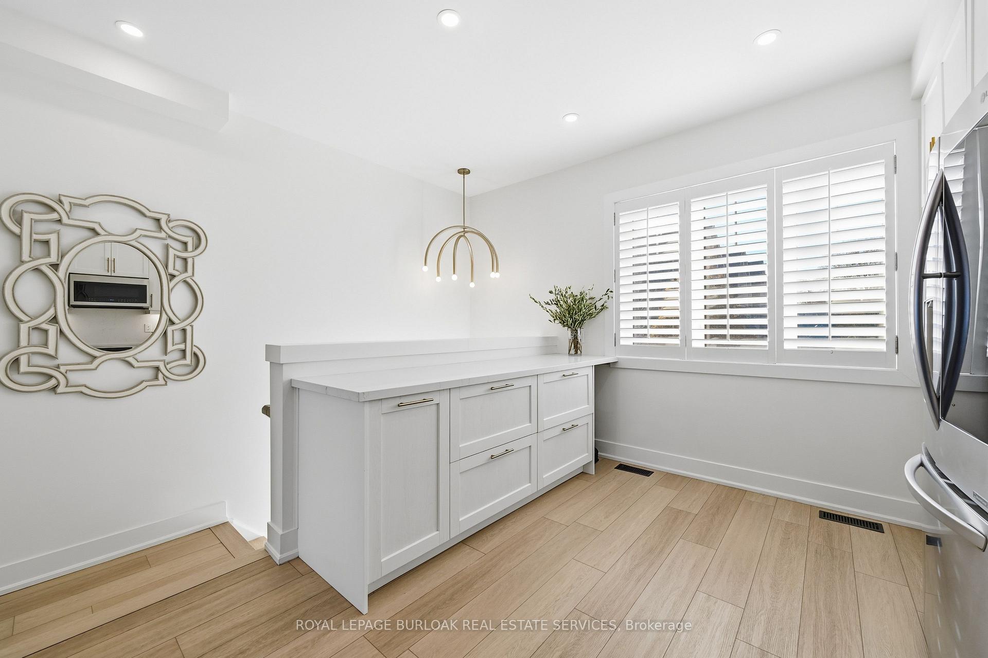 Photo 16 of Unit 7, 337 Beach Boulevard, Hamilton, Hamilton Beach — HOMEH