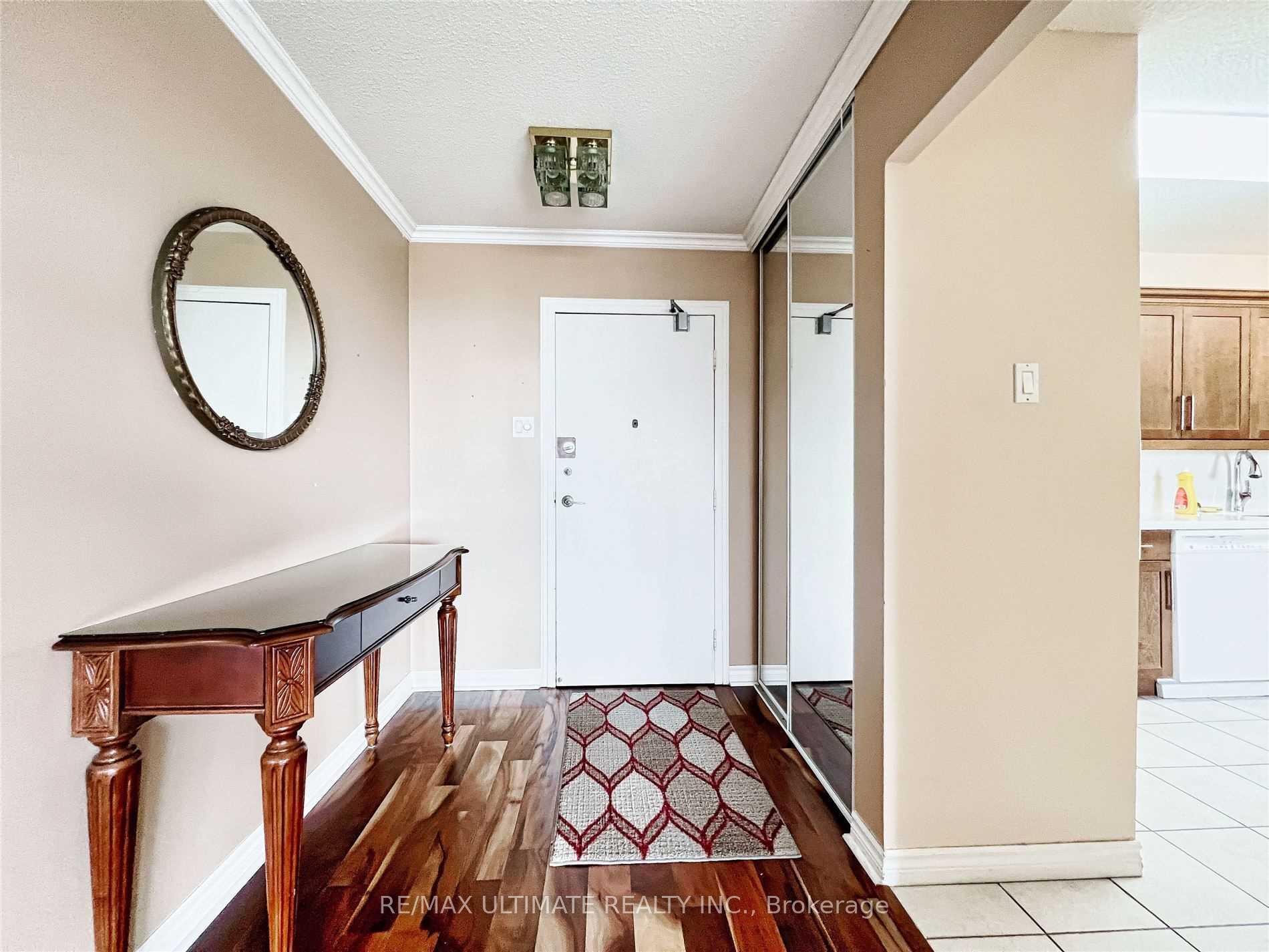 Photo 3 of Unit 912, 8111 Yonge Street, Markham, Royal Orchard — HOMEH