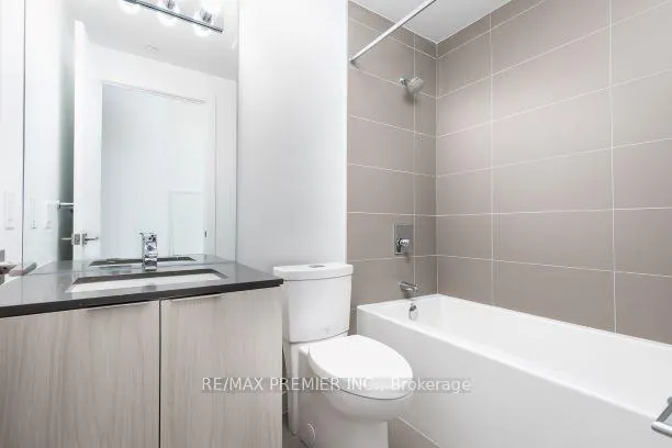 Photo 10 of Unit 1009, 609 Avenue Road, Toronto, Yonge-St. Clair — HOMEH