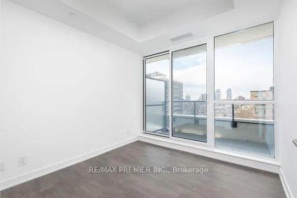 Photo 11 of Unit 1009, 609 Avenue Road, Toronto, Yonge-St. Clair — HOMEH