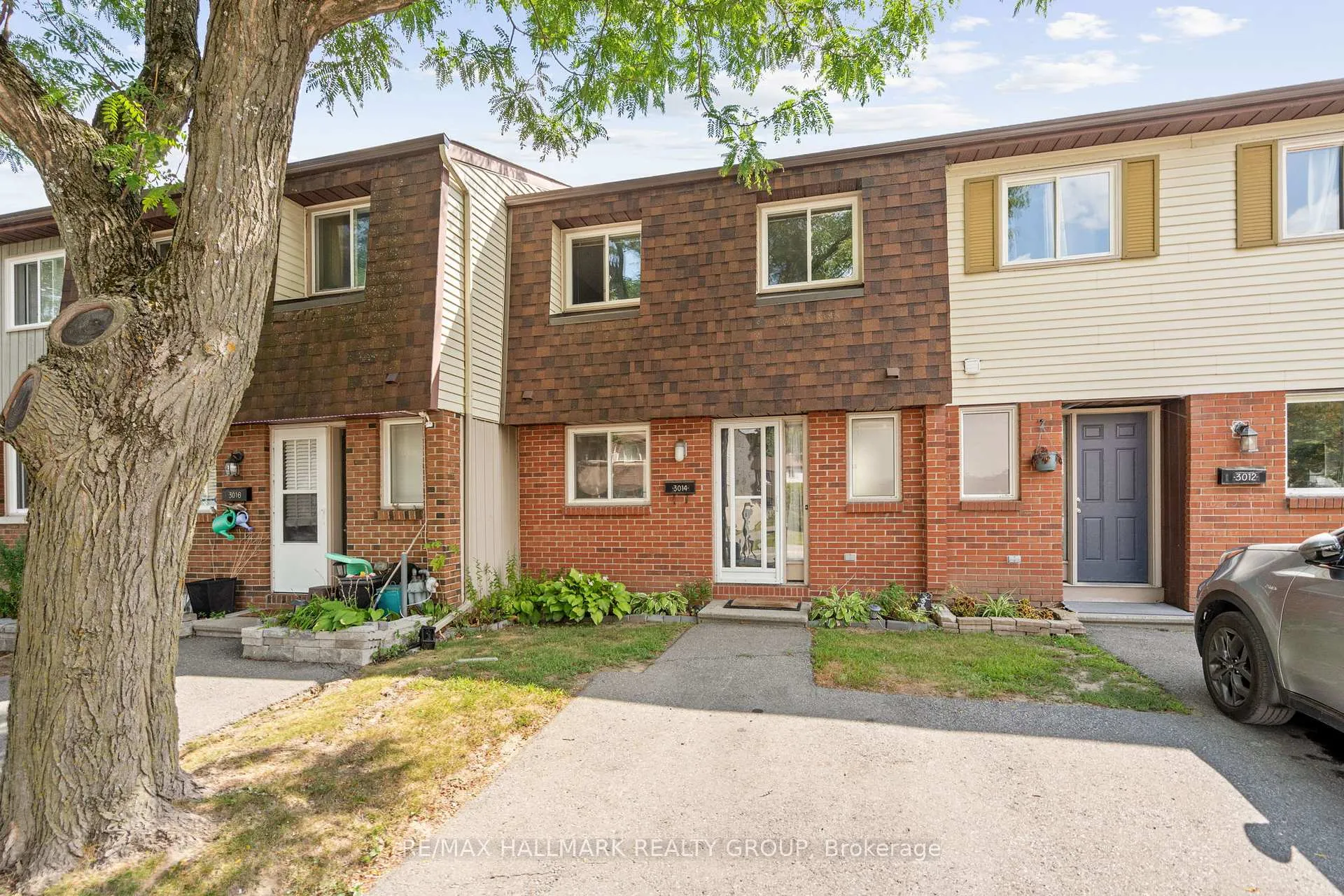 Photo 2 of Unit 88, 3014 Olympic Way, Ottawa, Blossom Park/Leitrim — HOMEH