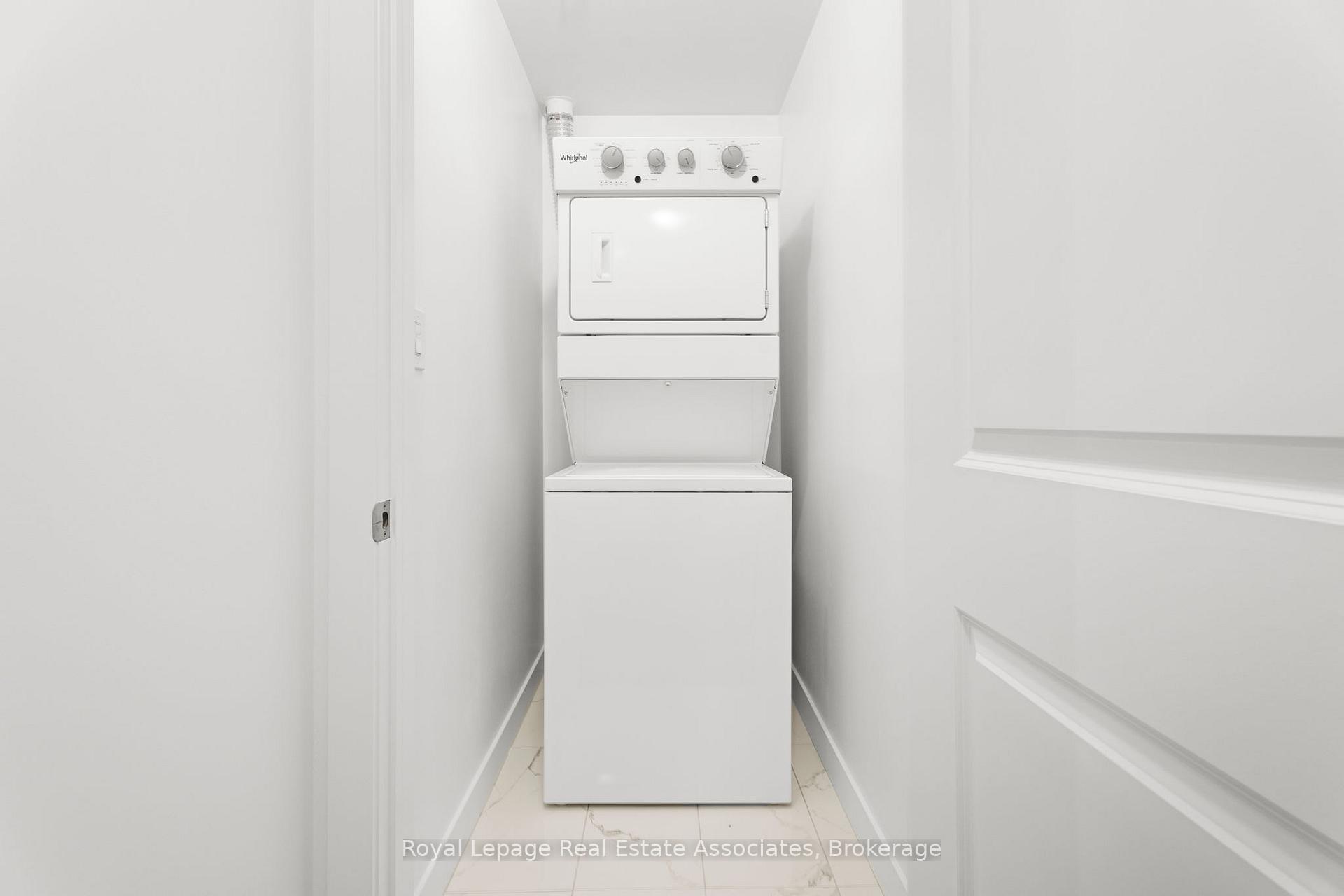 Photo 5 of Unit 434, 460 Dundas Street E, Hamilton, Waterdown — HOMEH