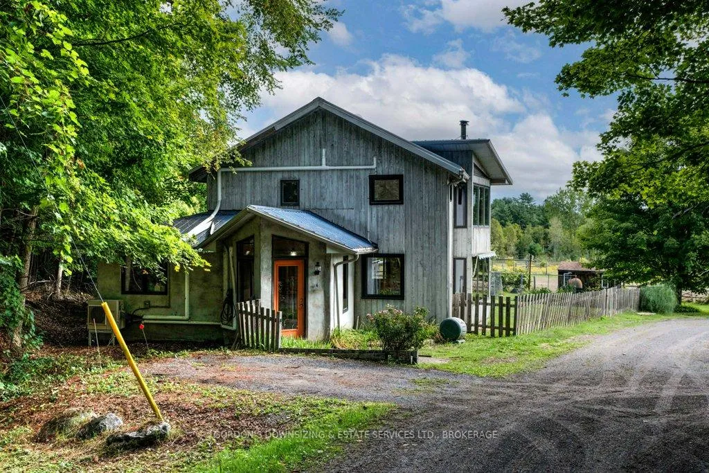 Photo 4 of 1084 Moon Road, Frontenac, Frontenac Centre — HOMEH