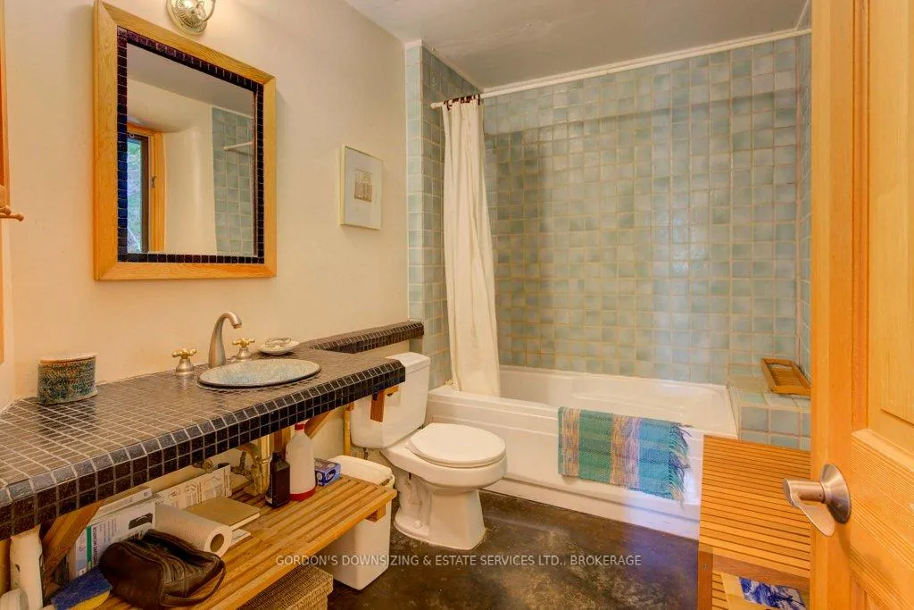 Photo 18 of 1084 Moon Road, Frontenac, Frontenac Centre — HOMEH