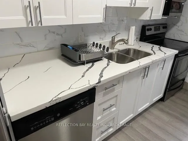 Photo 16 of Unit 3, 5 Applewood Avenue, Hamilton, Stoney Creek — HOMEH