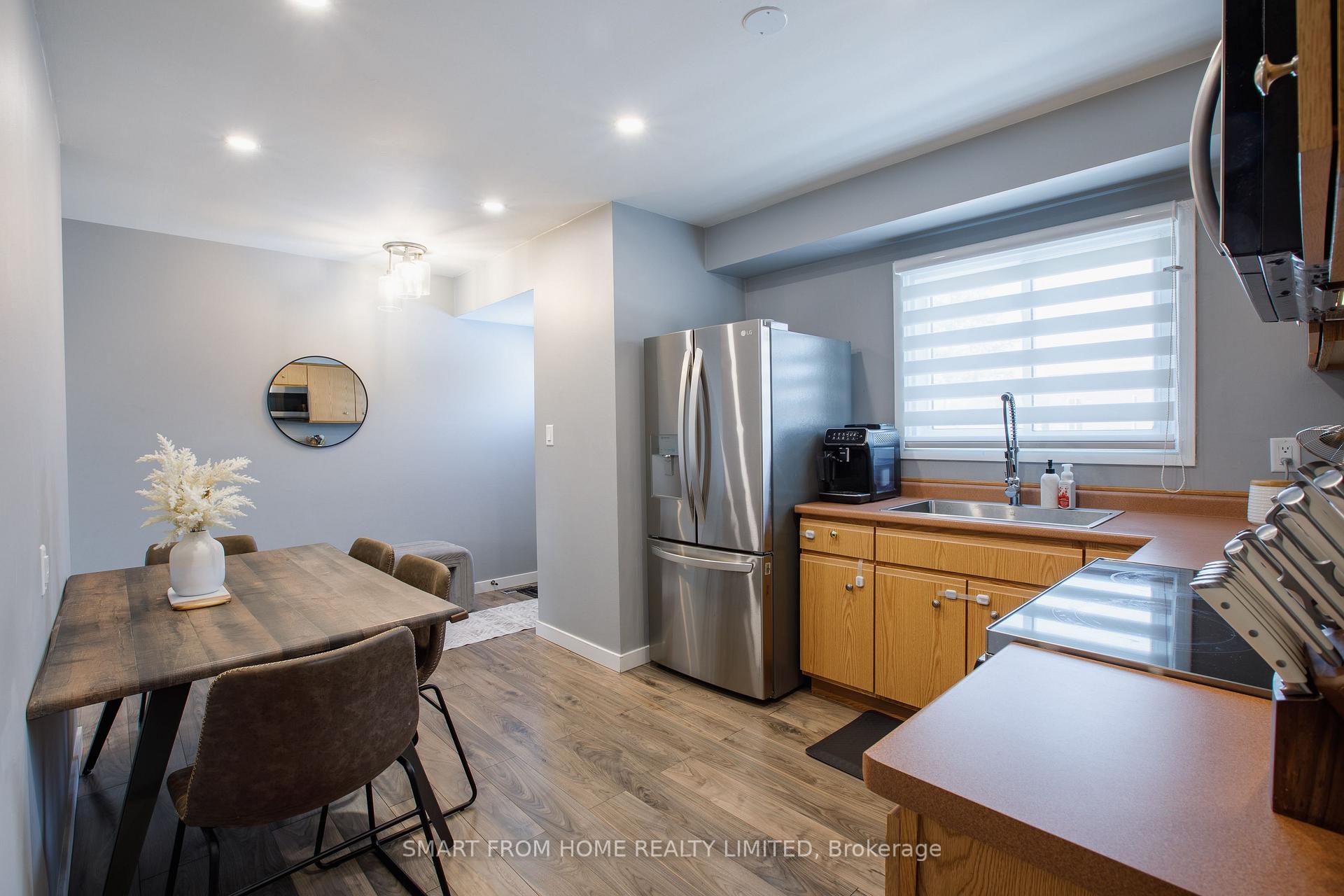 Photo 26 of 2739 Meadowbrook Lane, Windsor — HOMEH