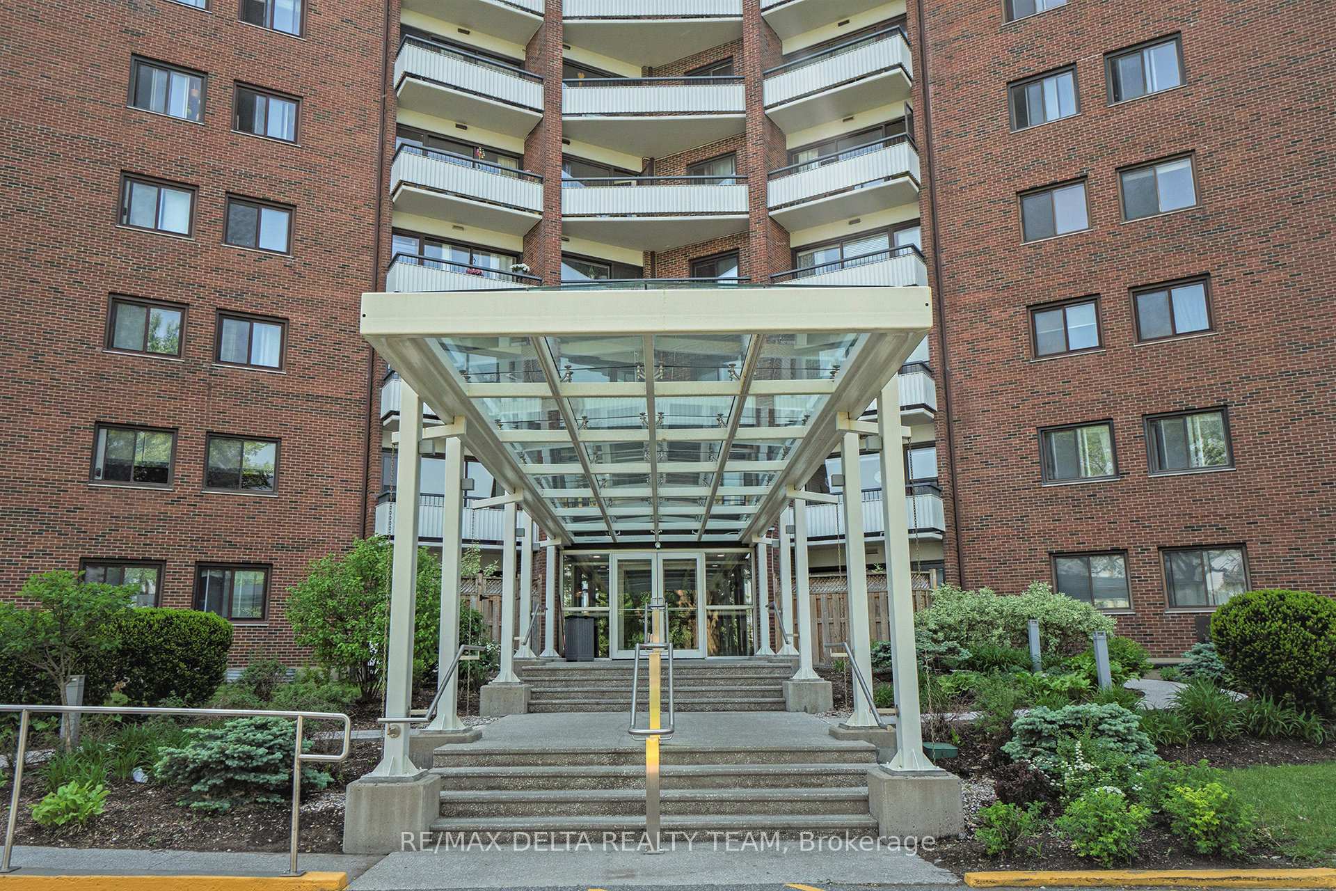 Photo 28 of Unit 1018, 20 Chesterton Drive, Ottawa, Borden Farm/Stewart Farm/Carleton Heights/Parkwood Hills — HOMEH