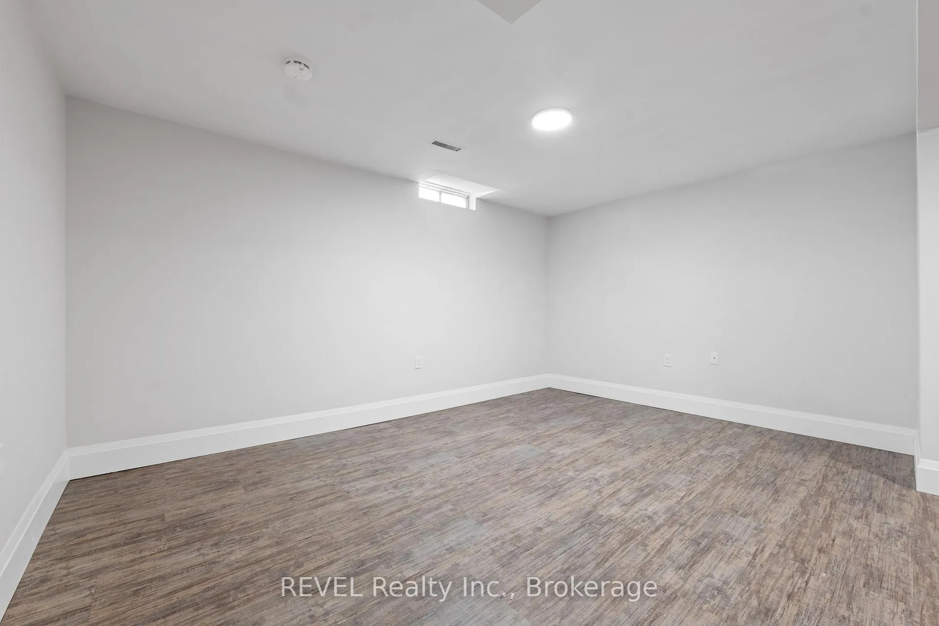 Photo 27 of Unit 109, 45 Marksam Road, Guelph, Willow West/Sugarbush/West Acres — HOMEH