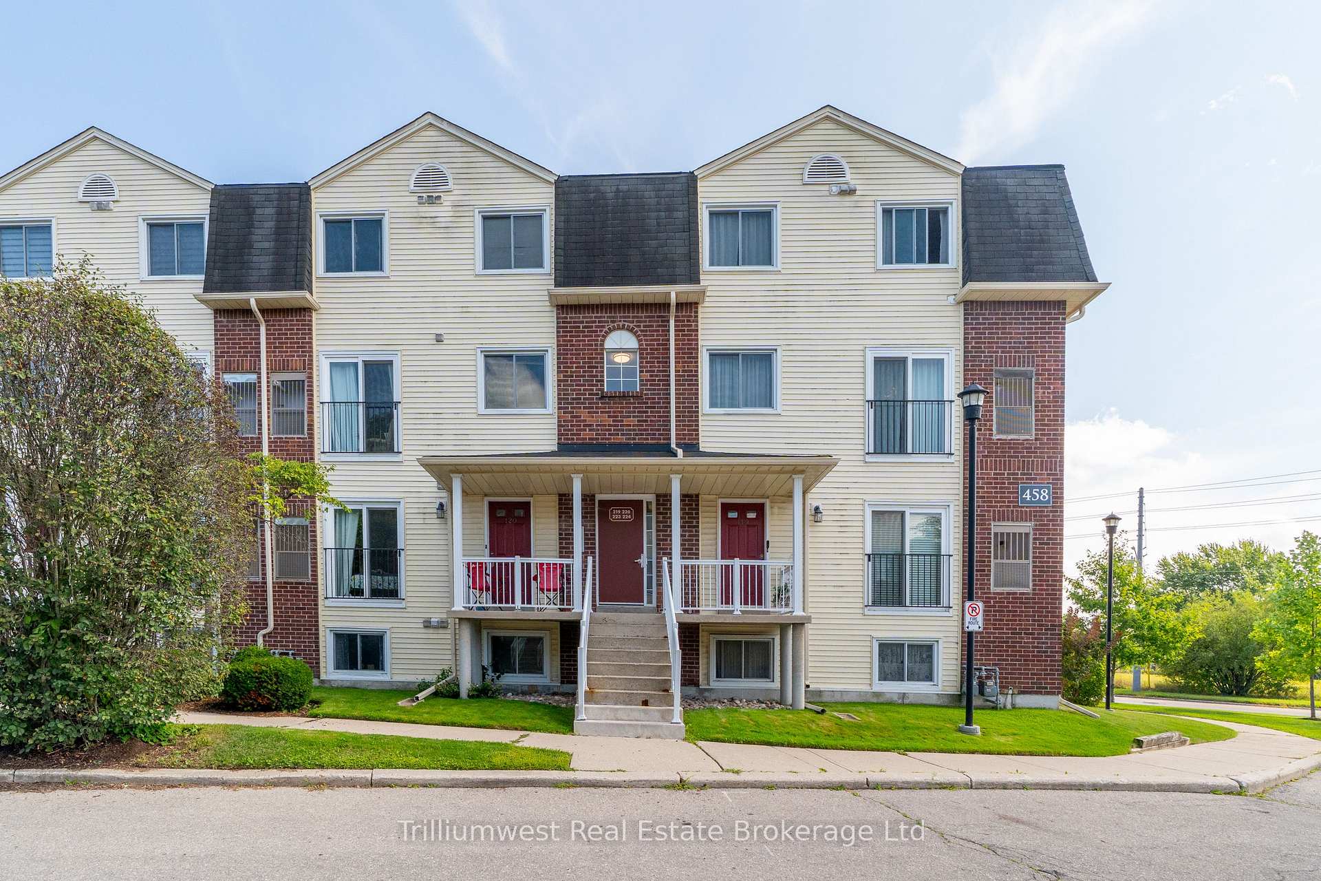 Photo 3 of Unit 219, 458 Janefield Avenue, Guelph, Dovercliffe Park/Old University — HOMEH
