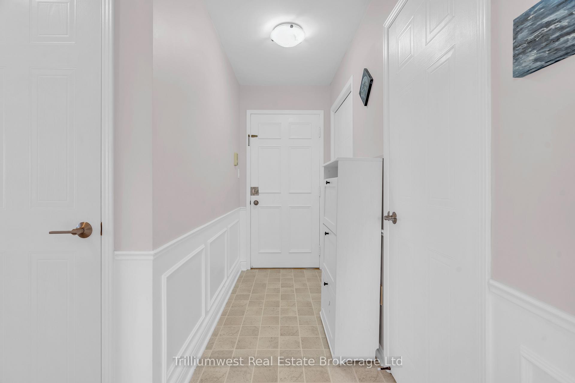 Photo 4 of Unit 219, 458 Janefield Avenue, Guelph, Dovercliffe Park/Old University — HOMEH