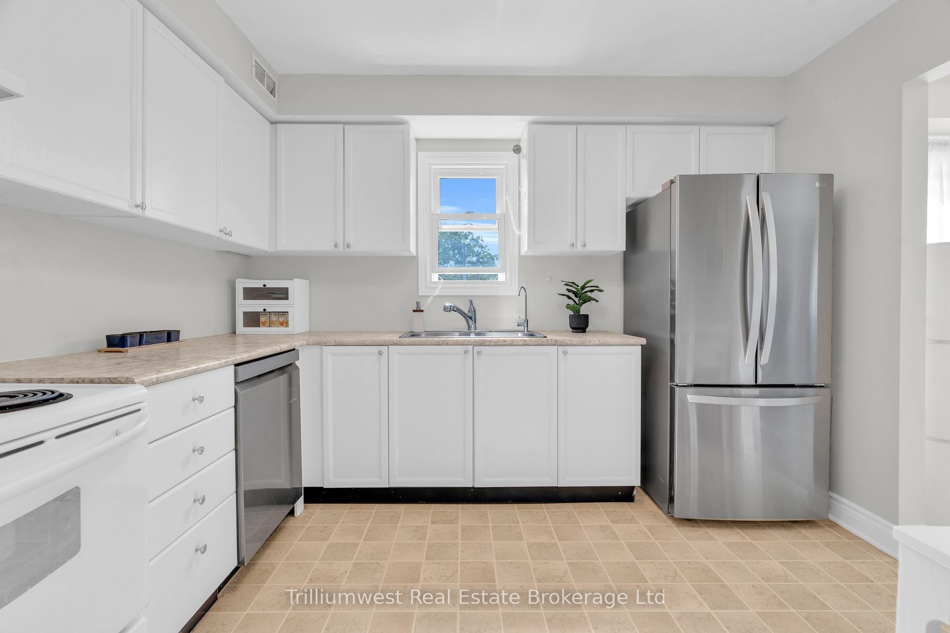 Photo 8 of Unit 219, 458 Janefield Avenue, Guelph, Dovercliffe Park/Old University — HOMEH