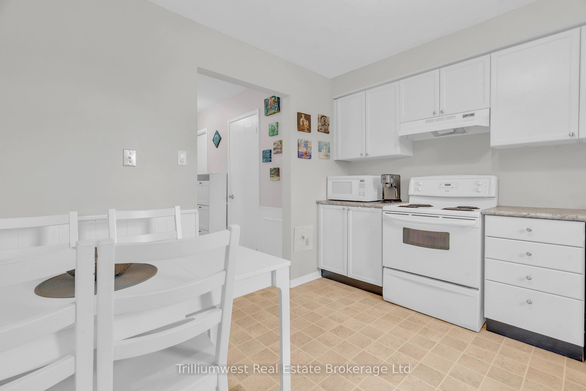 Photo 9 of Unit 219, 458 Janefield Avenue, Guelph, Dovercliffe Park/Old University — HOMEH