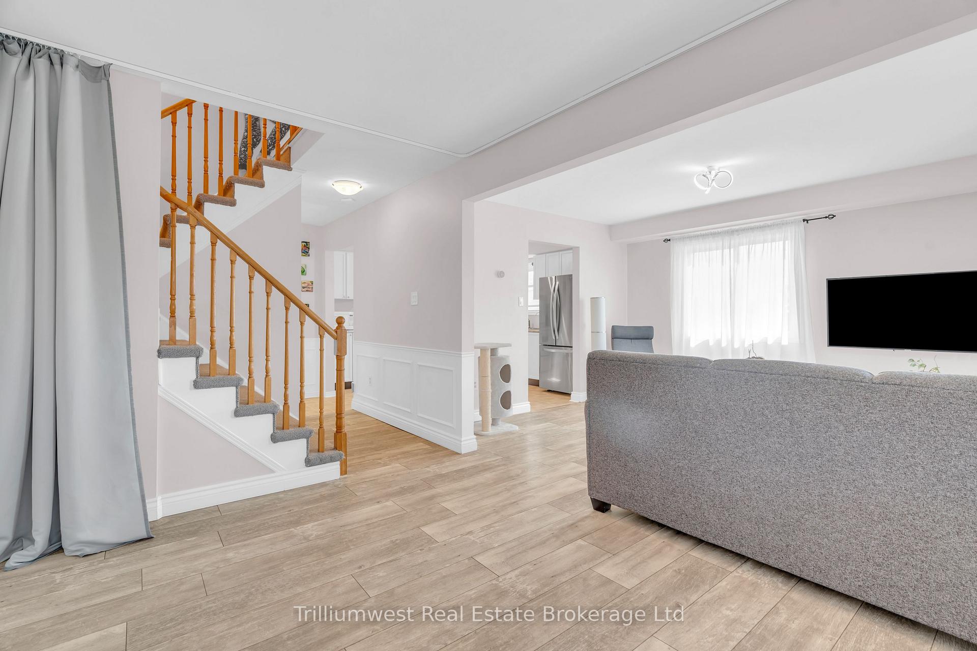 Photo 16 of Unit 219, 458 Janefield Avenue, Guelph, Dovercliffe Park/Old University — HOMEH