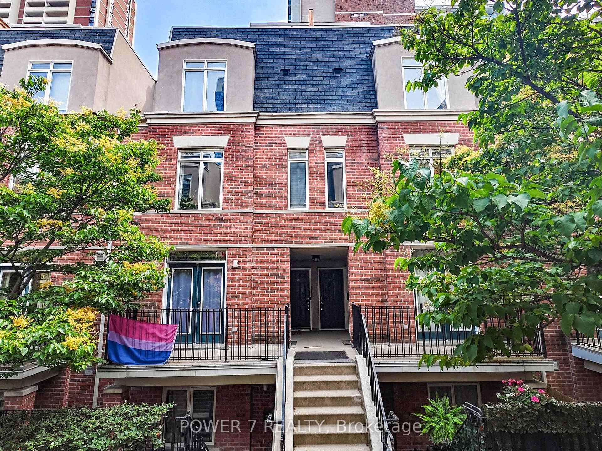Photo 5 of Unit 389, 415 Jarvis Street, Toronto, Cabbagetown-South St. James Town — HOMEH