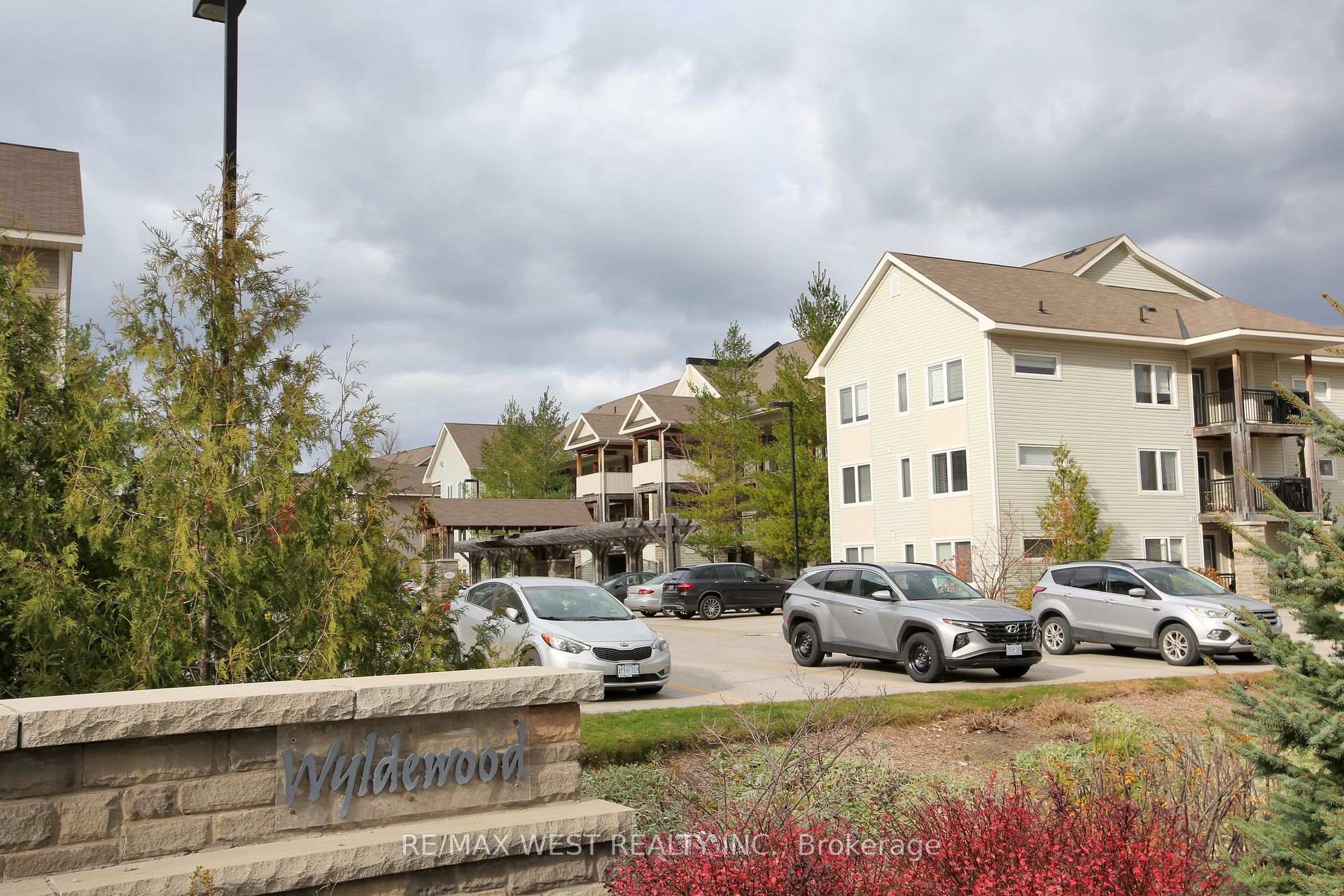 Photo 1 of Unit 203, 1 Brandy Lane Drive, Collingwood — HOMEH
