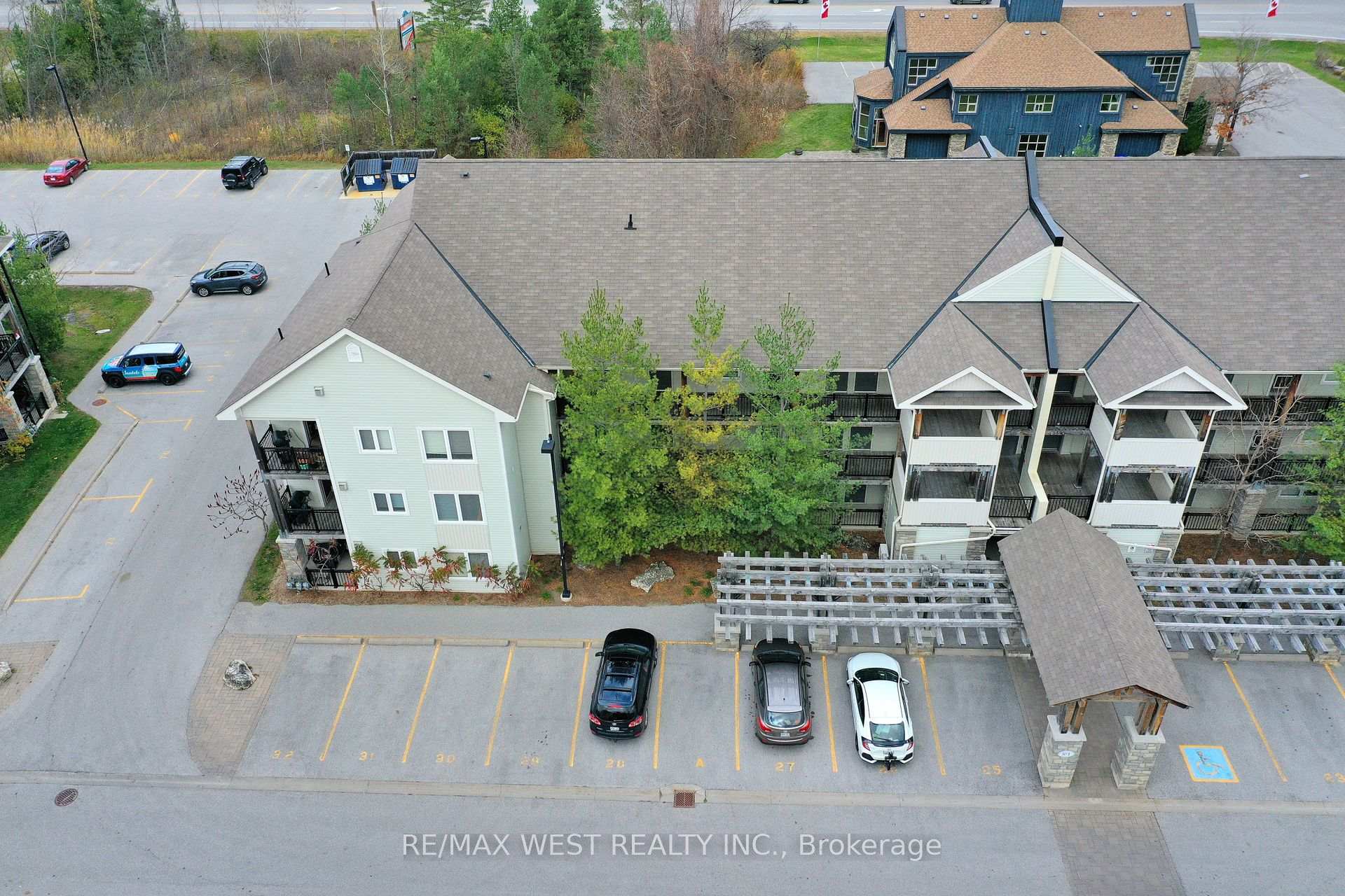 Photo 4 of Unit 203, 1 Brandy Lane Drive, Collingwood — HOMEH