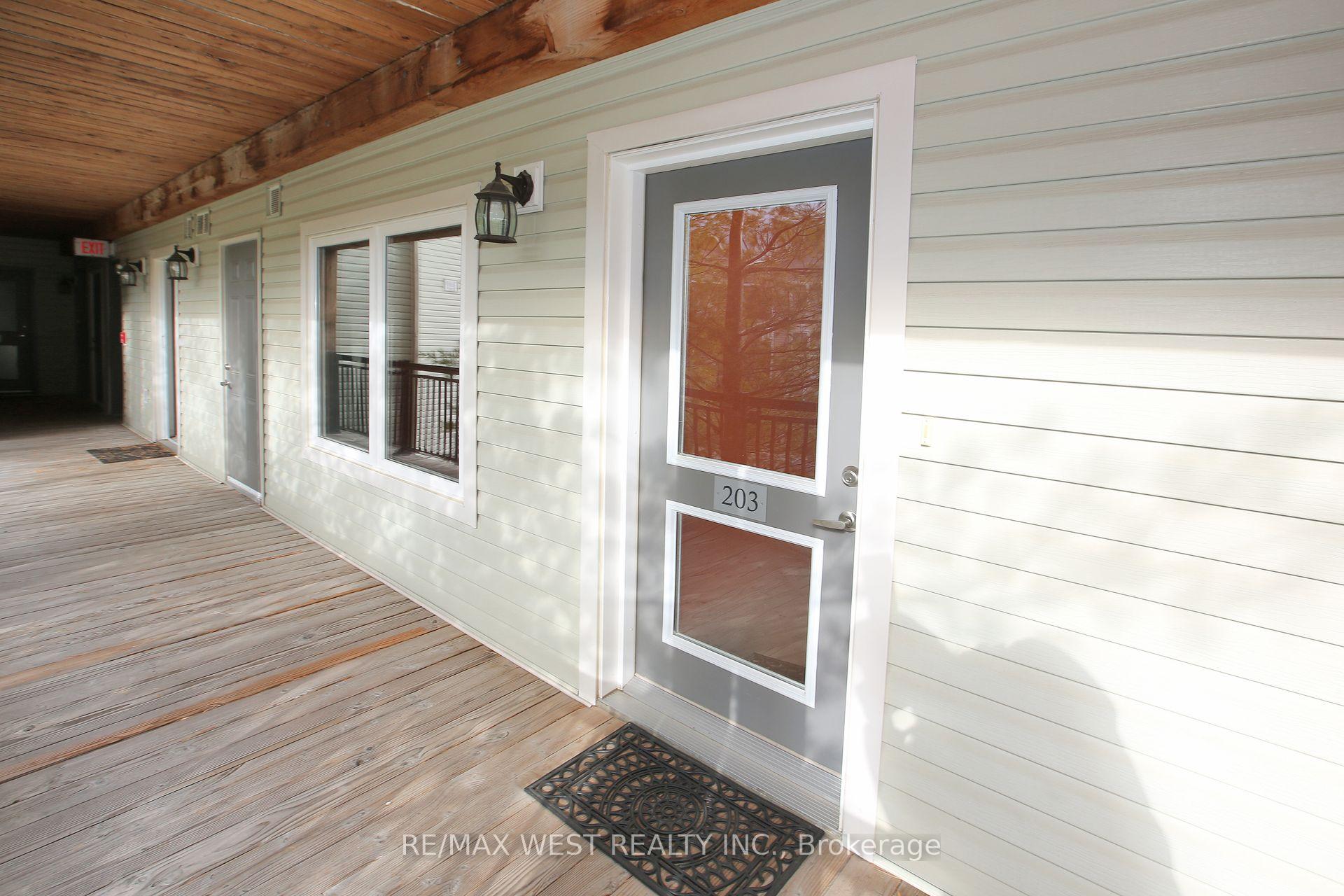 Photo 8 of Unit 203, 1 Brandy Lane Drive, Collingwood — HOMEH