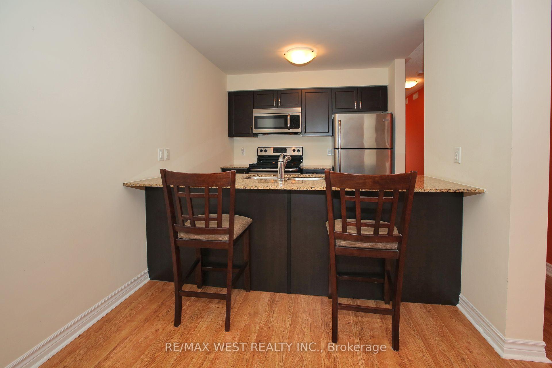 Photo 16 of Unit 203, 1 Brandy Lane Drive, Collingwood — HOMEH