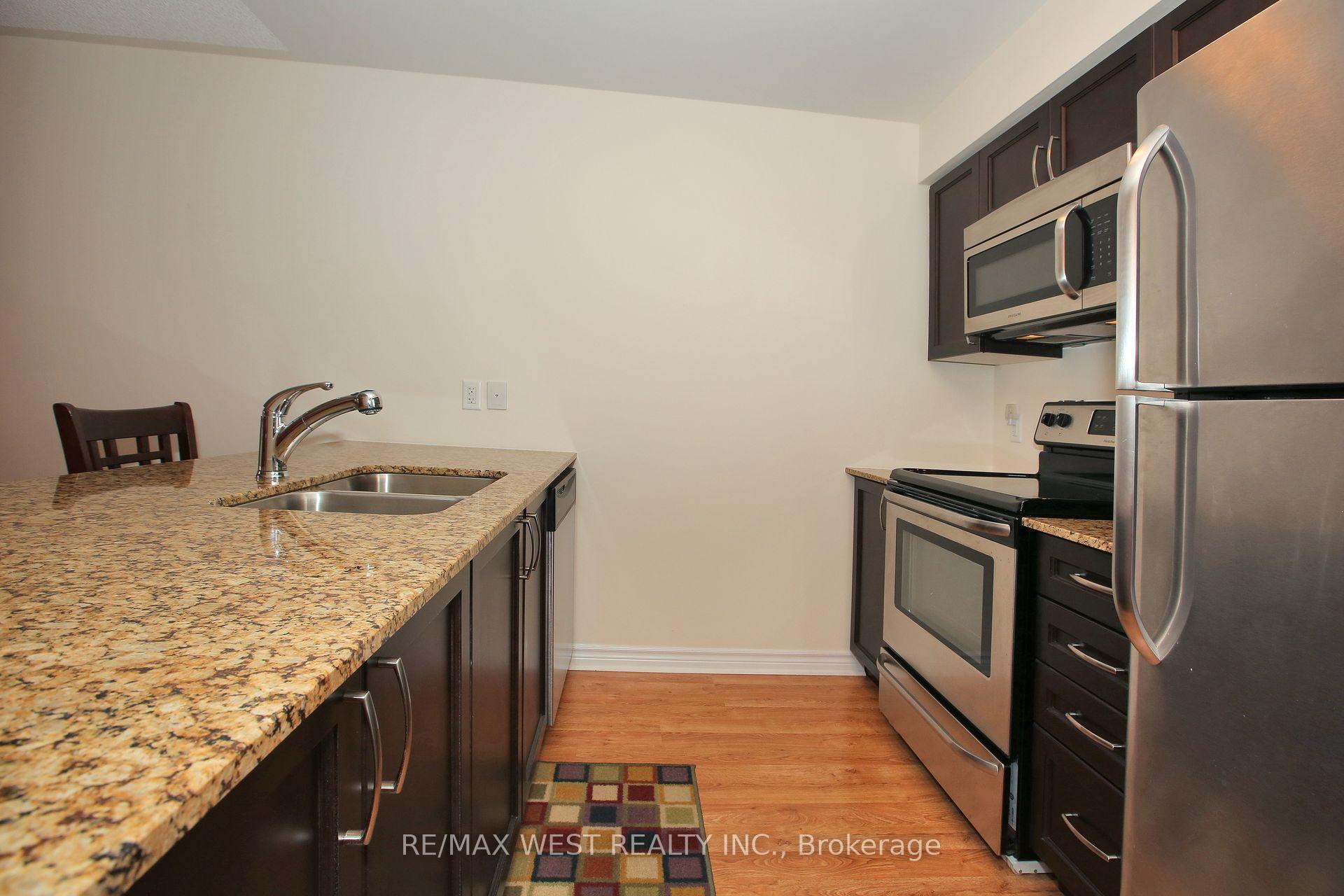 Photo 17 of Unit 203, 1 Brandy Lane Drive, Collingwood — HOMEH