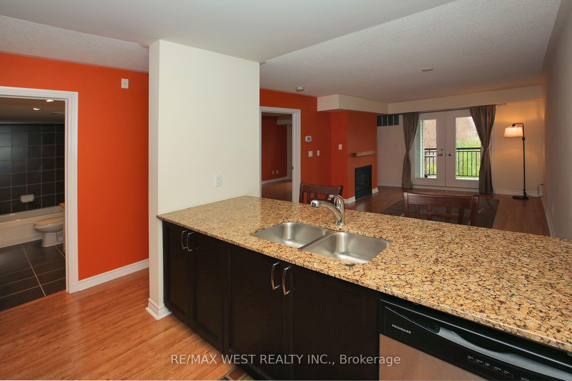 Photo 18 of Unit 203, 1 Brandy Lane Drive, Collingwood — HOMEH