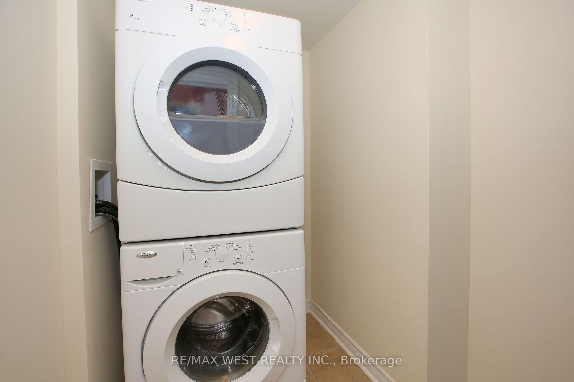 Photo 26 of Unit 203, 1 Brandy Lane Drive, Collingwood — HOMEH