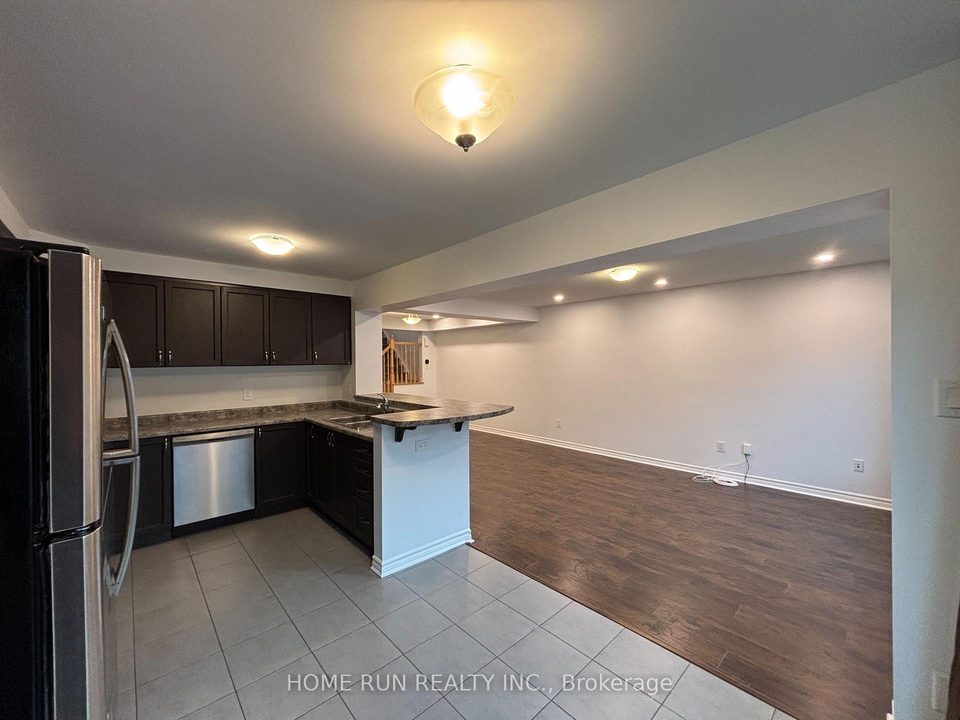 Photo 6 of 2245 Watercolours Way, Ottawa, Barrhaven - Half Moon Bay — HOMEH