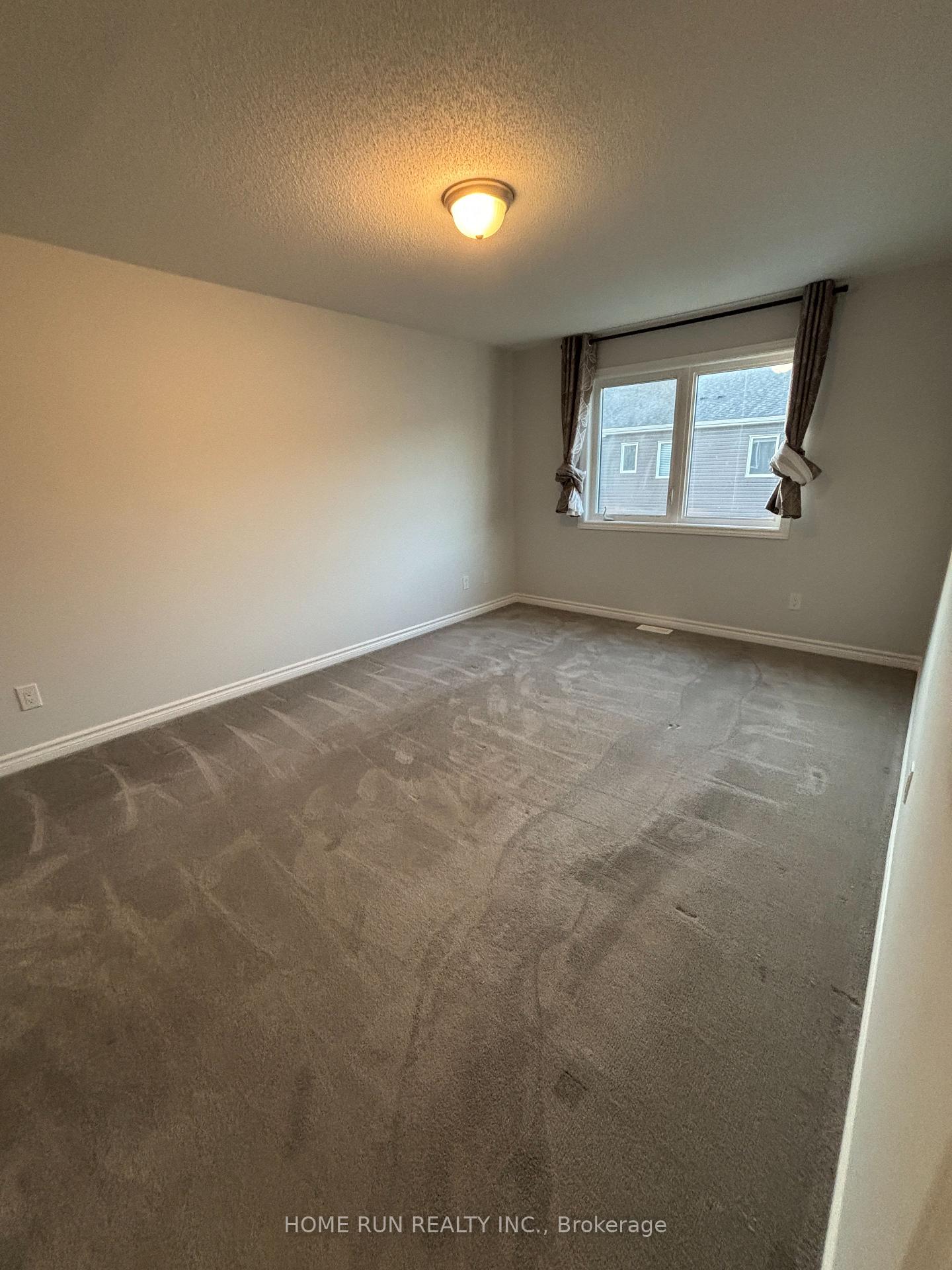 Photo 13 of 2245 Watercolours Way, Ottawa, Barrhaven - Half Moon Bay — HOMEH
