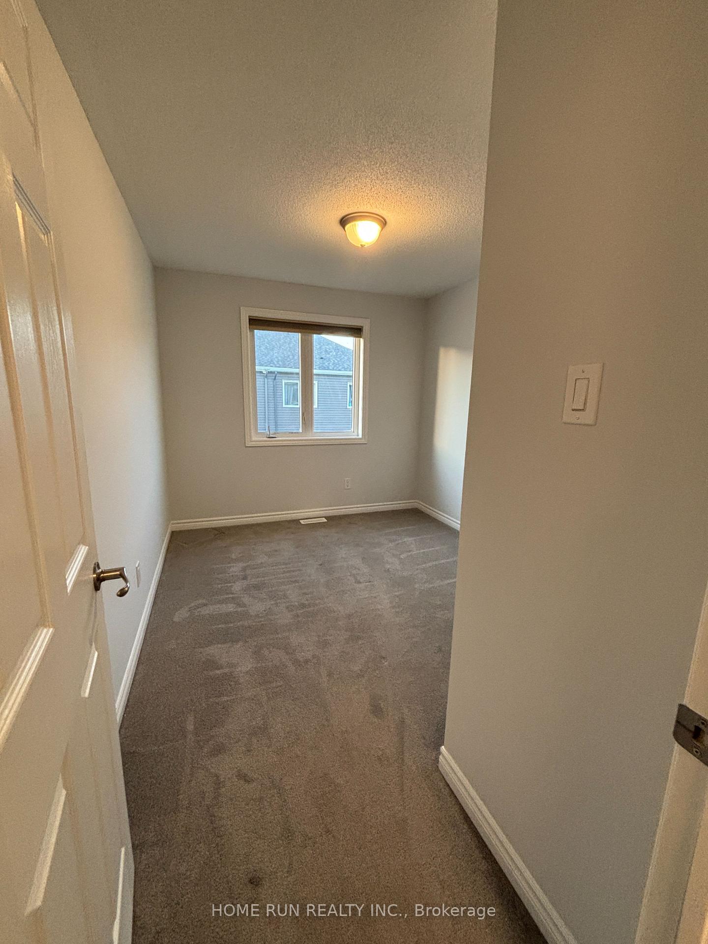 Photo 17 of 2245 Watercolours Way, Ottawa, Barrhaven - Half Moon Bay — HOMEH