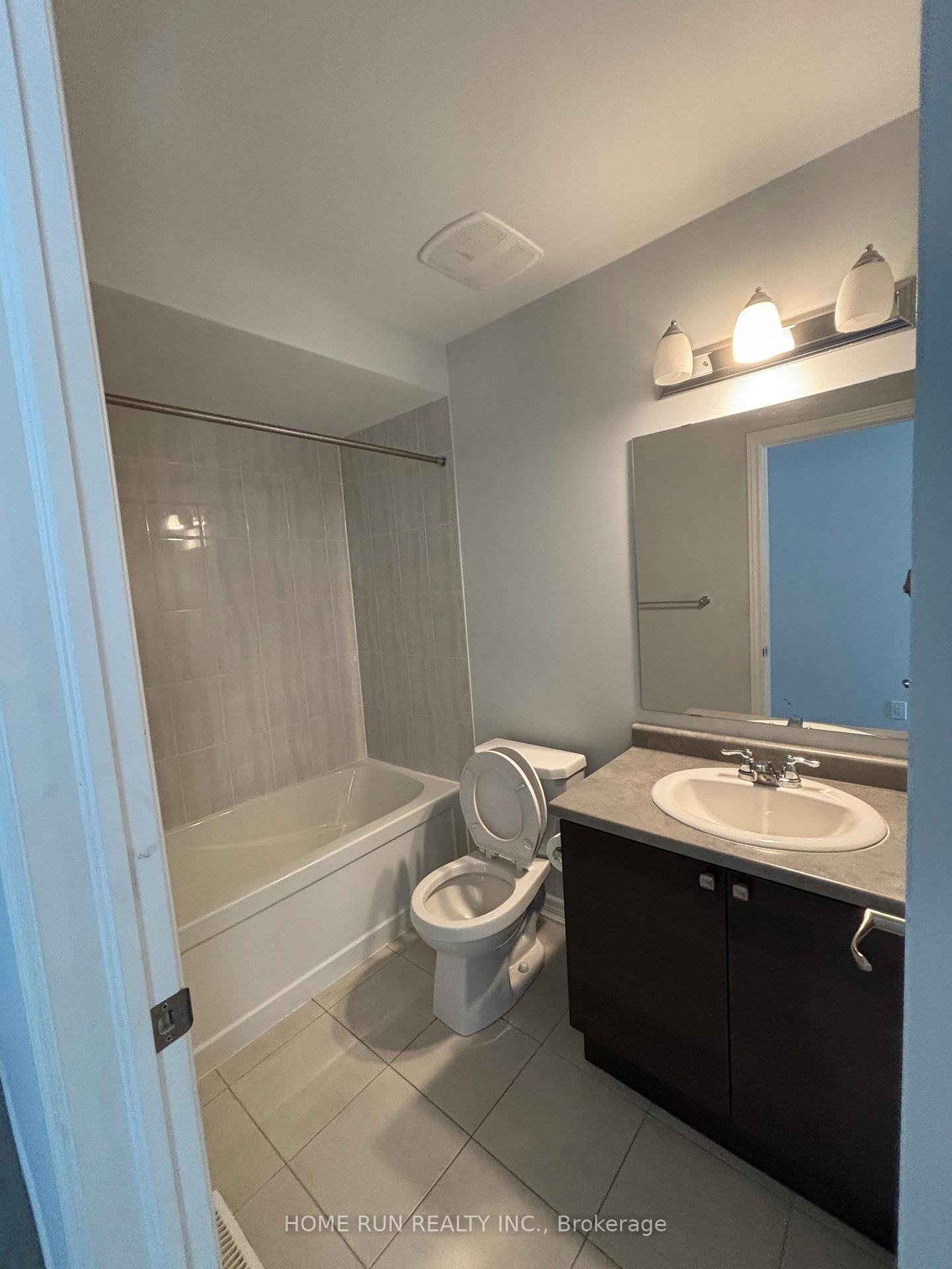 Photo 21 of 2245 Watercolours Way, Ottawa, Barrhaven - Half Moon Bay — HOMEH