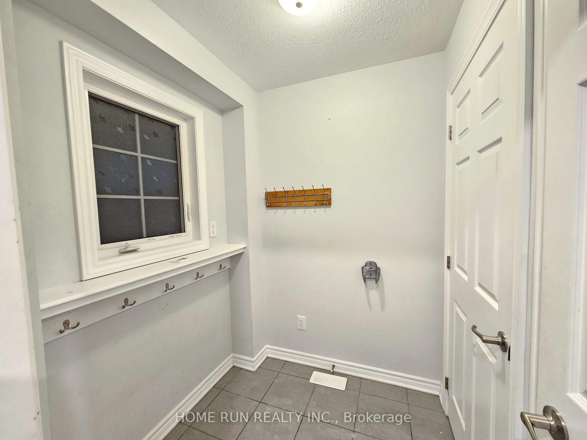 Photo 24 of 2245 Watercolours Way, Ottawa, Barrhaven - Half Moon Bay — HOMEH