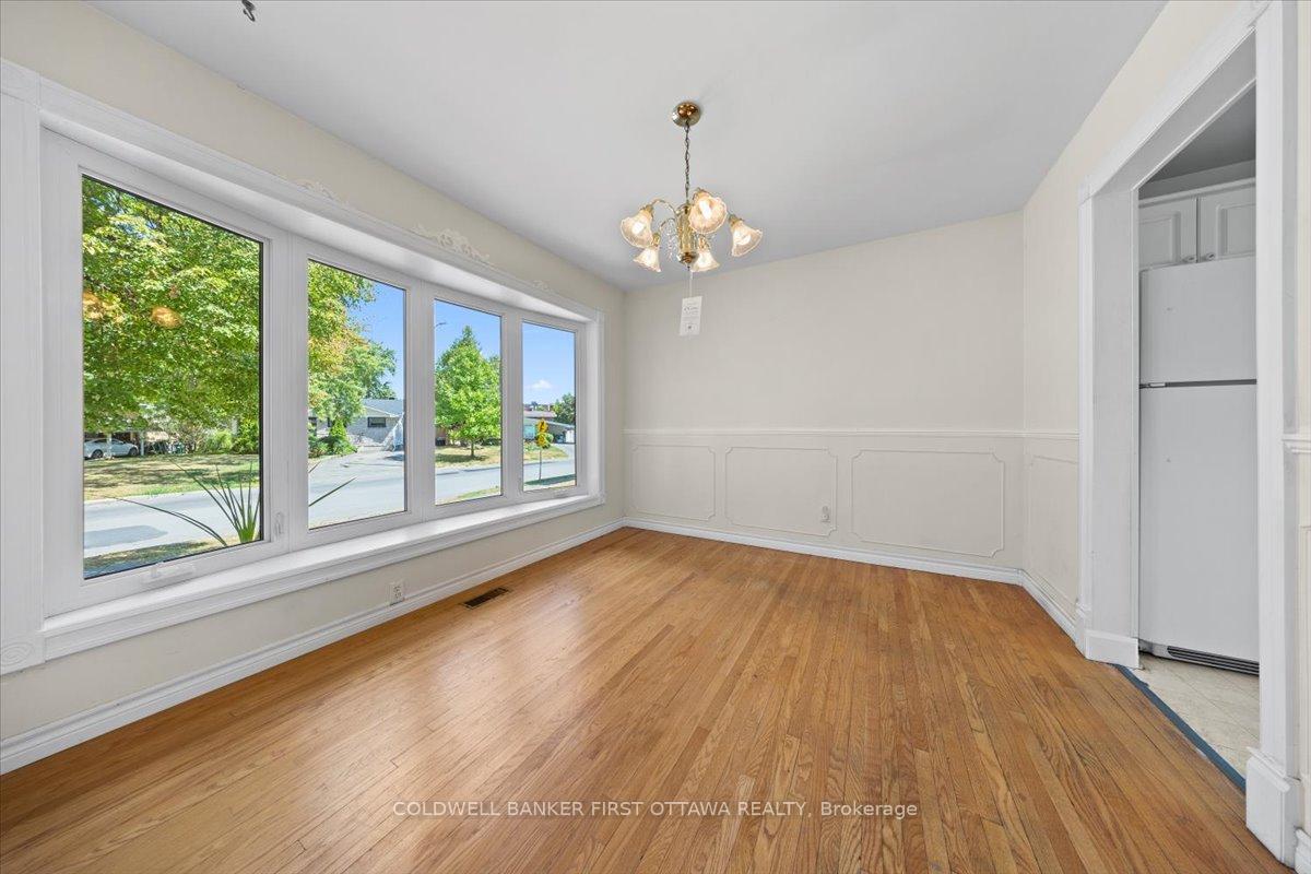 Photo 6 of 2326 Harding Road, Ottawa, Elmvale Acres/Urbandale — HOMEH