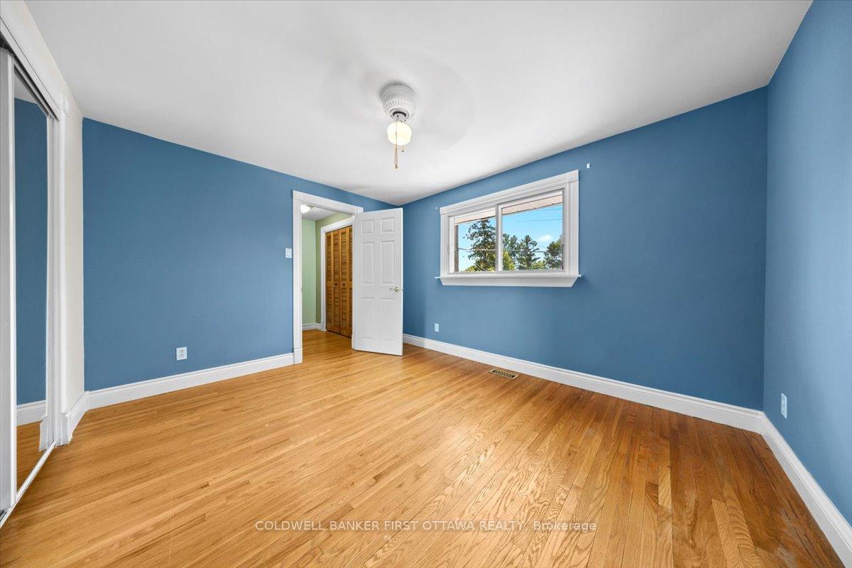 Photo 16 of 2326 Harding Road, Ottawa, Elmvale Acres/Urbandale — HOMEH