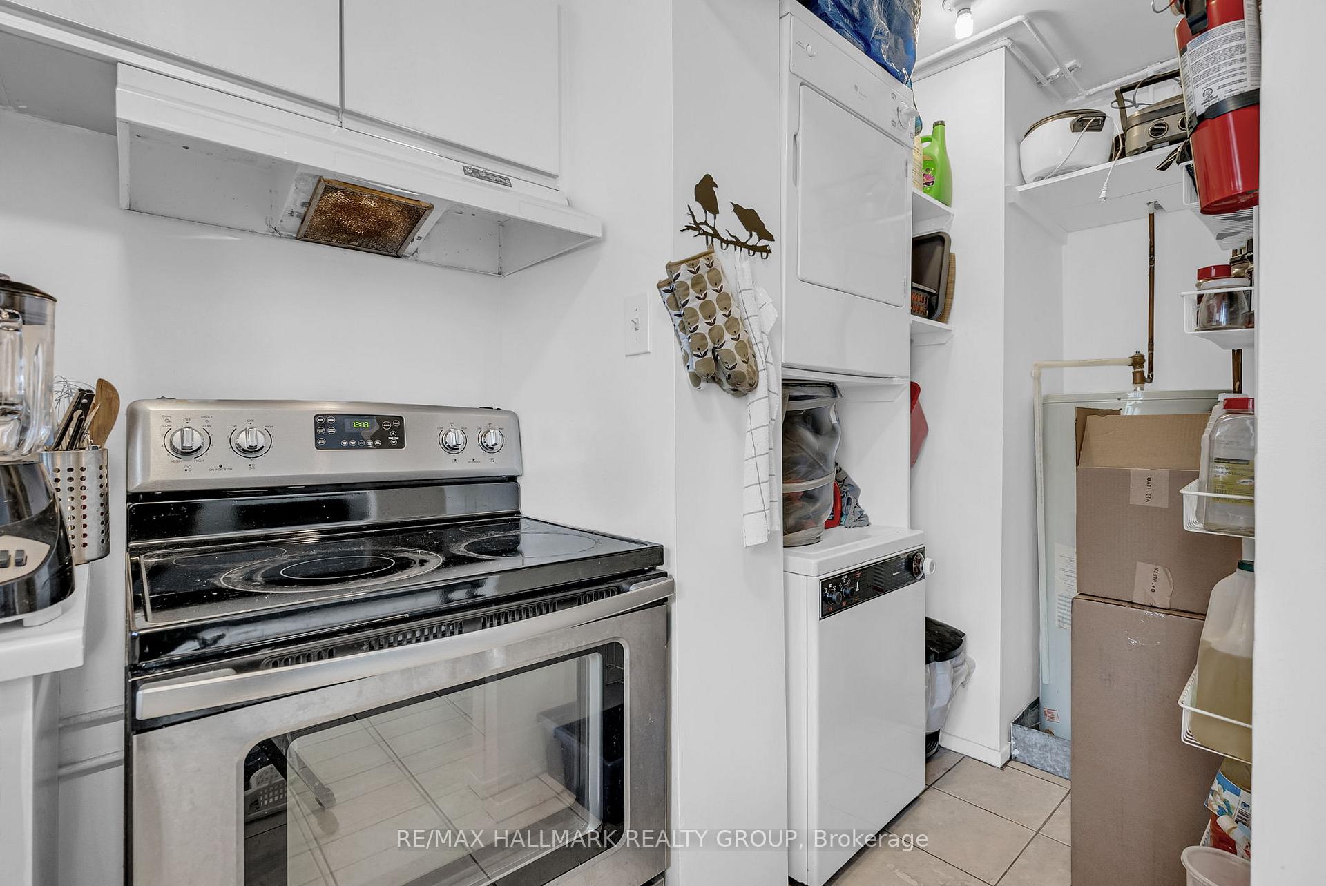 Photo 11 of Unit 202, 200 Bay Street, Ottawa, Ottawa Centre — HOMEH