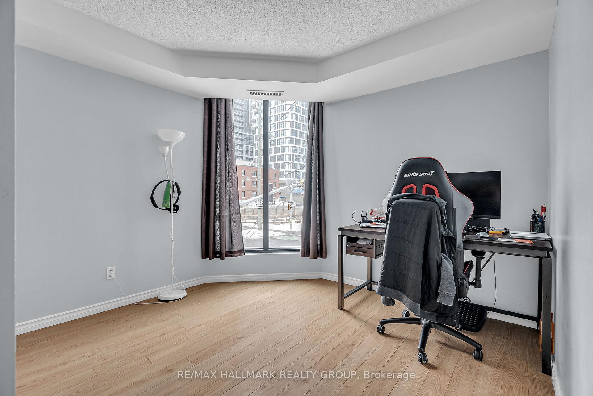 Photo 17 of Unit 202, 200 Bay Street, Ottawa, Ottawa Centre — HOMEH