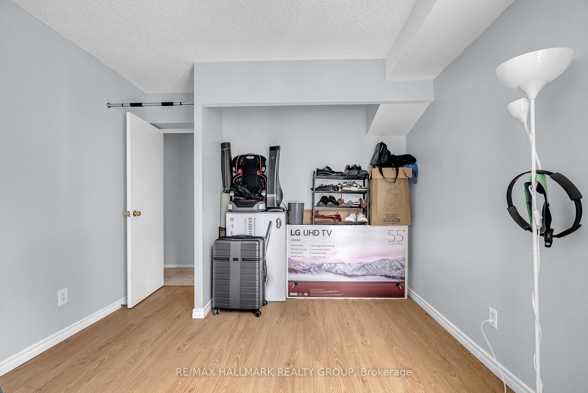 Photo 18 of Unit 202, 200 Bay Street, Ottawa, Ottawa Centre — HOMEH