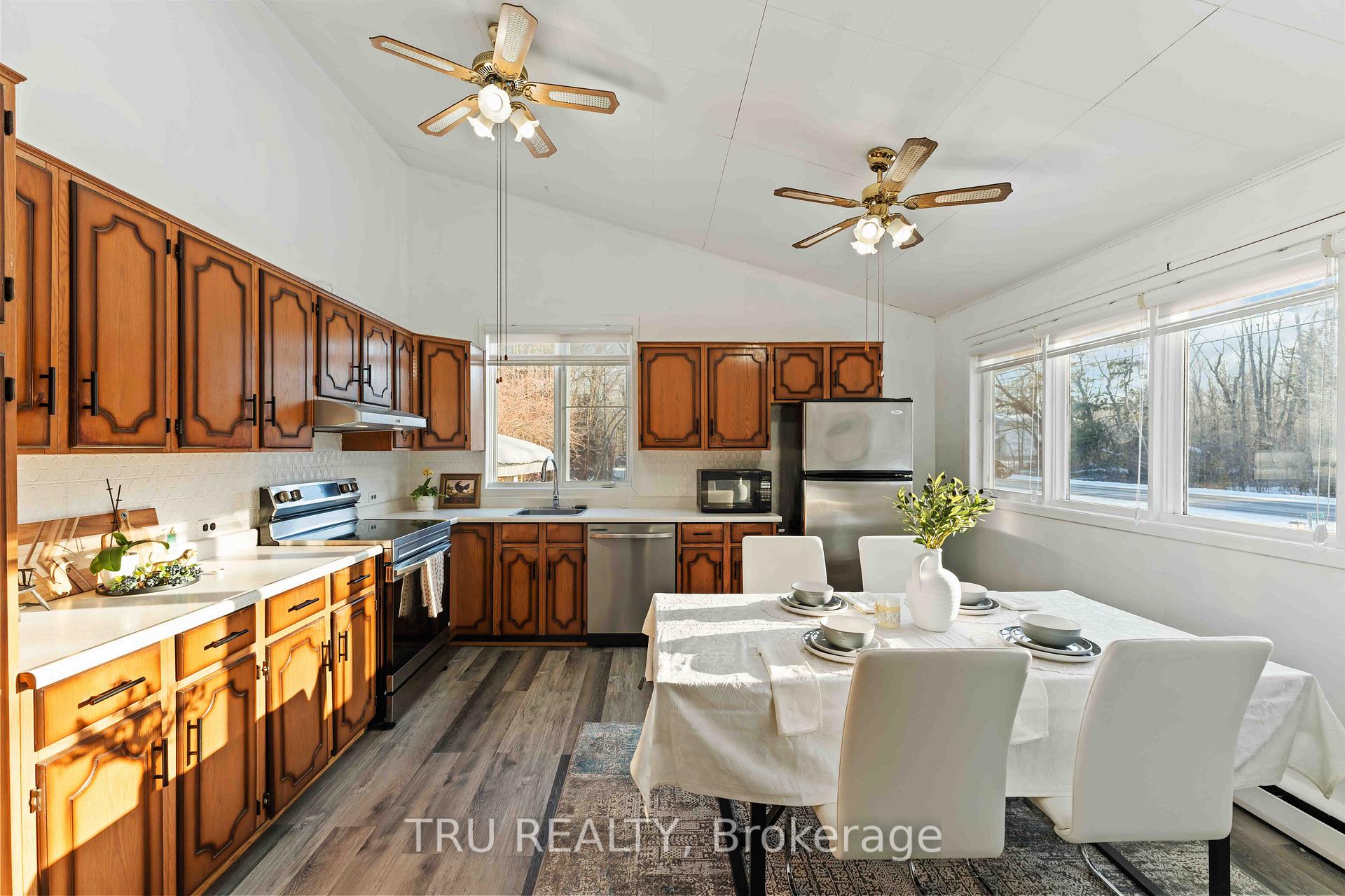 Photo 11 of 5903 Piperville Road, Ottawa, Carlsbad Springs — HOMEH