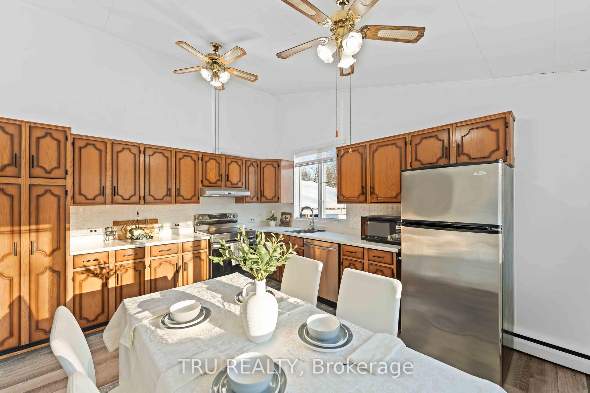Photo 14 of 5903 Piperville Road, Ottawa, Carlsbad Springs — HOMEH
