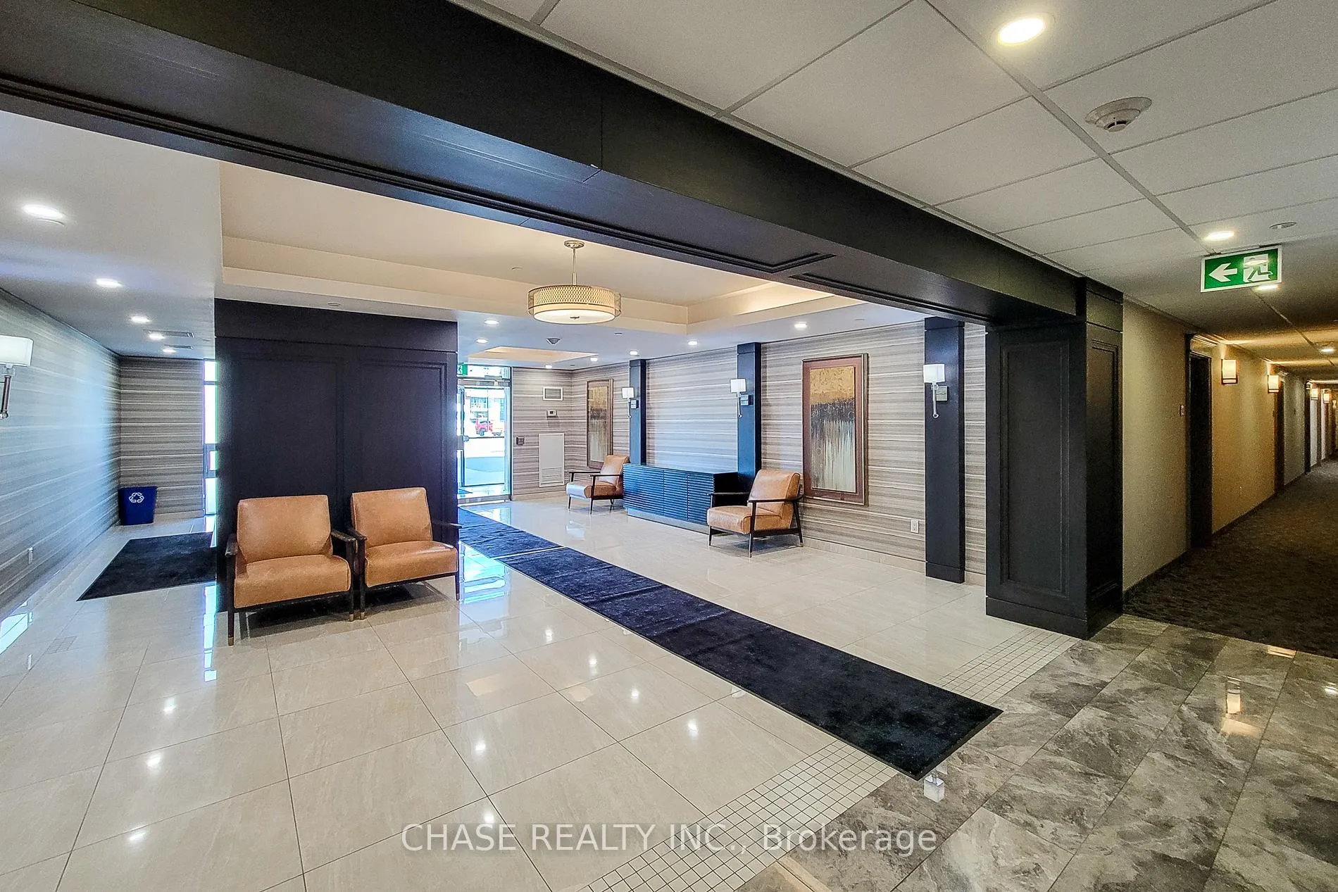 Photo 5 of Unit 638, 125 Shoreview Place, Hamilton, Lakeshore — HOMEH