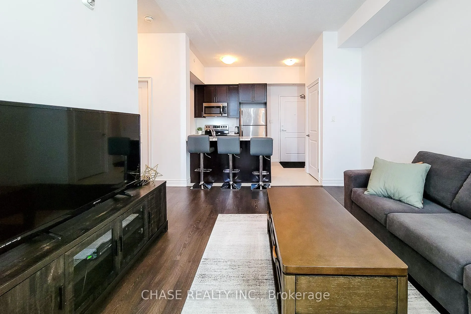 Photo 9 of Unit 638, 125 Shoreview Place, Hamilton, Lakeshore — HOMEH