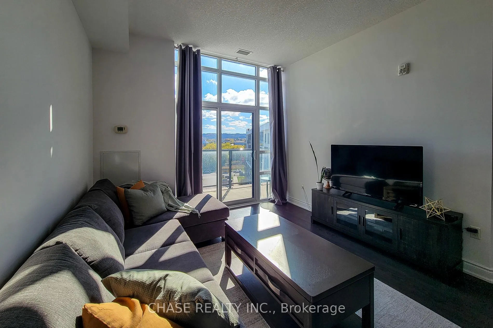 Photo 15 of Unit 638, 125 Shoreview Place, Hamilton, Lakeshore — HOMEH