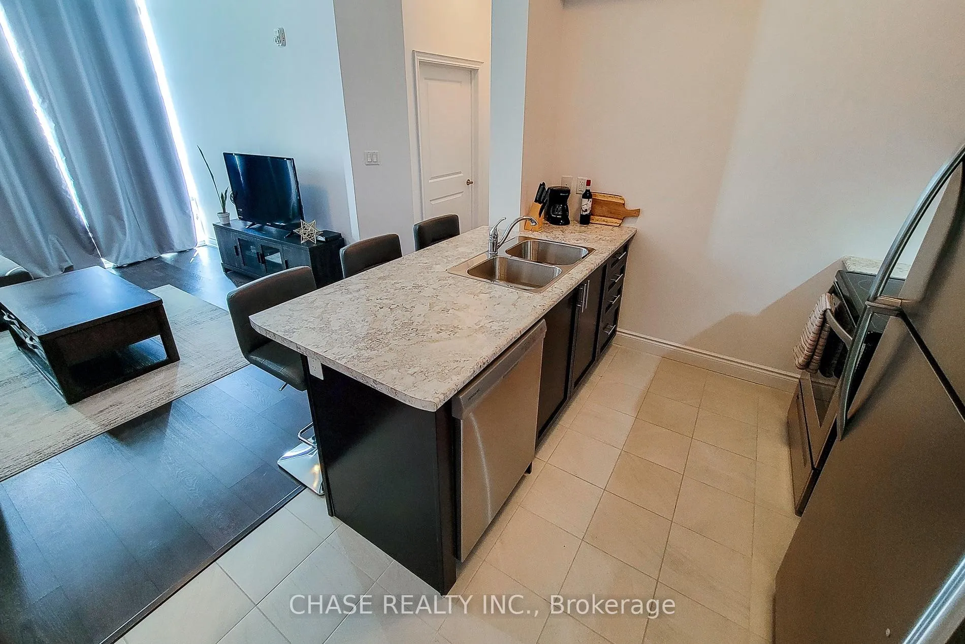 Photo 19 of Unit 638, 125 Shoreview Place, Hamilton, Lakeshore — HOMEH