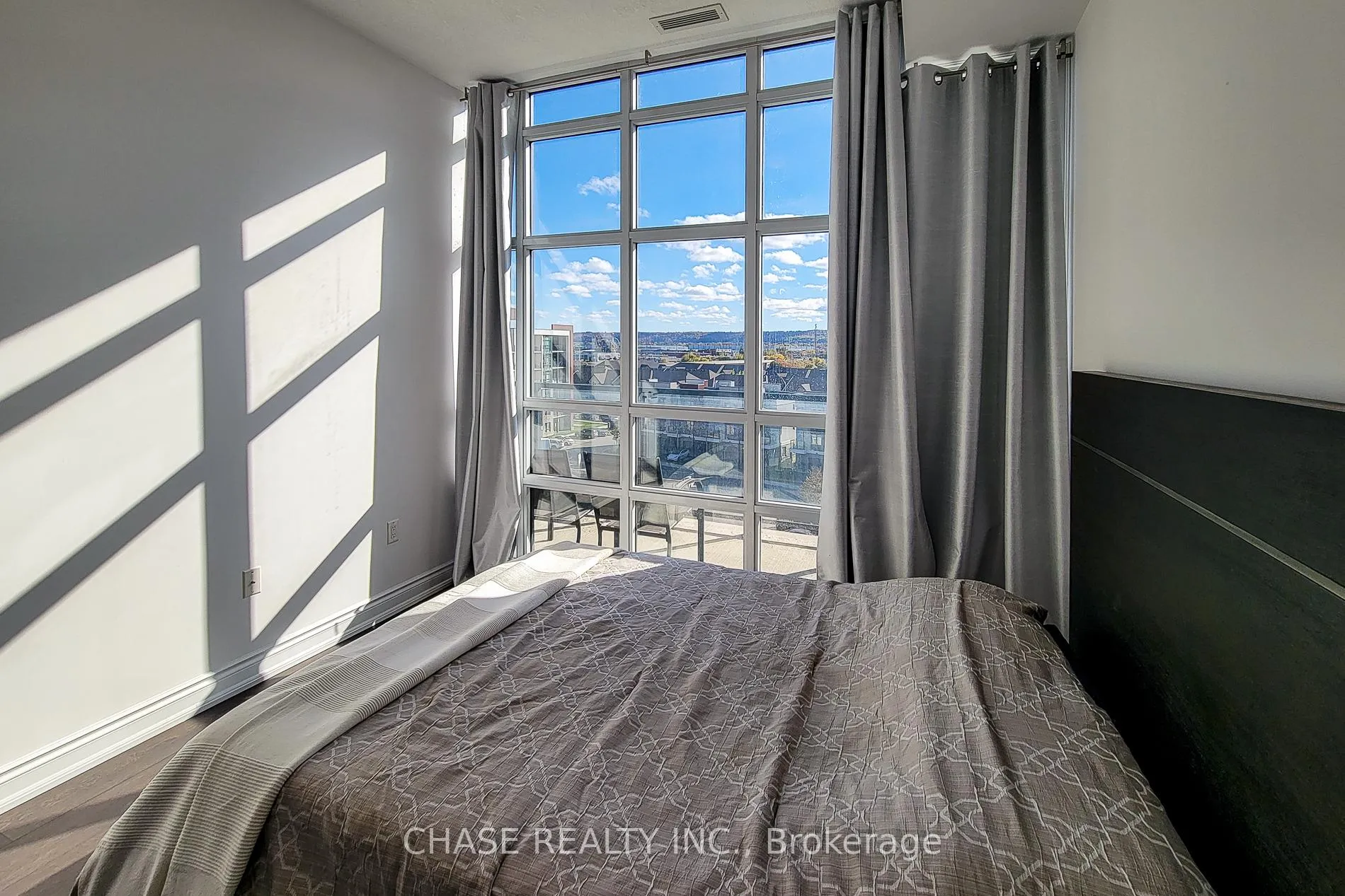 Photo 25 of Unit 638, 125 Shoreview Place, Hamilton, Lakeshore — HOMEH