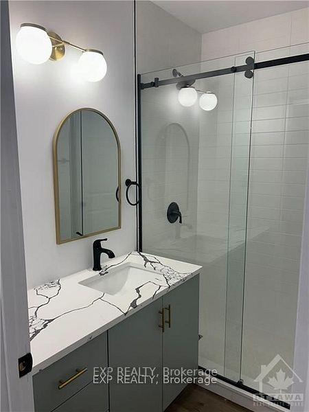 Photo 8 of Unit B, 1354 Louis Lane, Ottawa, Cyrville Rd./Industrial Park — HOMEH