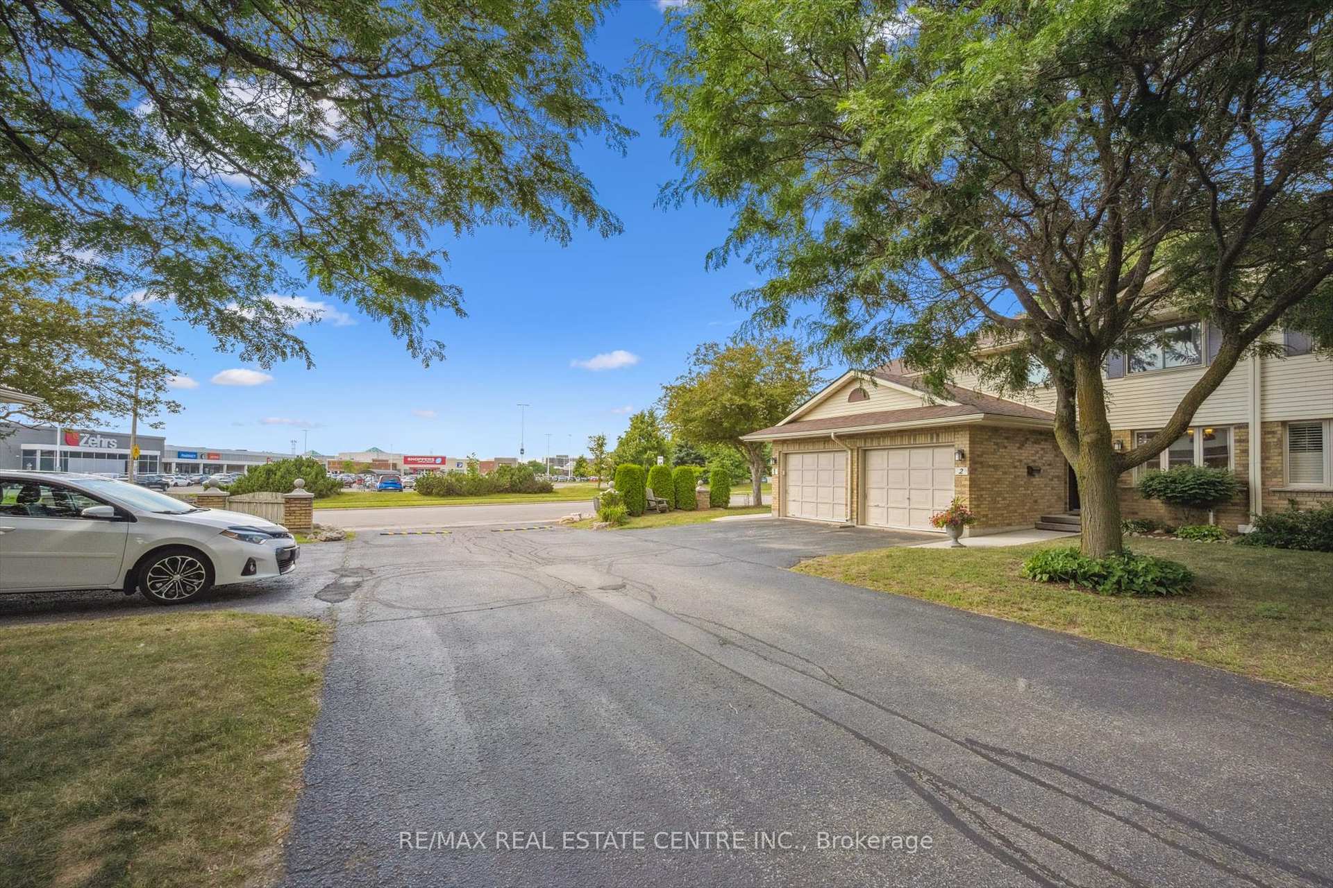 Photo 2 of Unit 2, 375 Kingscourt Drive, Waterloo — HOMEH