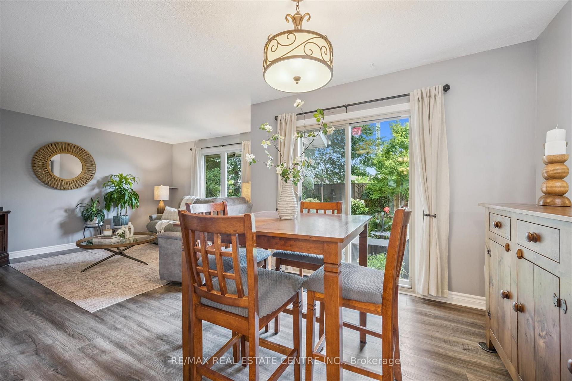 Photo 13 of Unit 2, 375 Kingscourt Drive, Waterloo — HOMEH